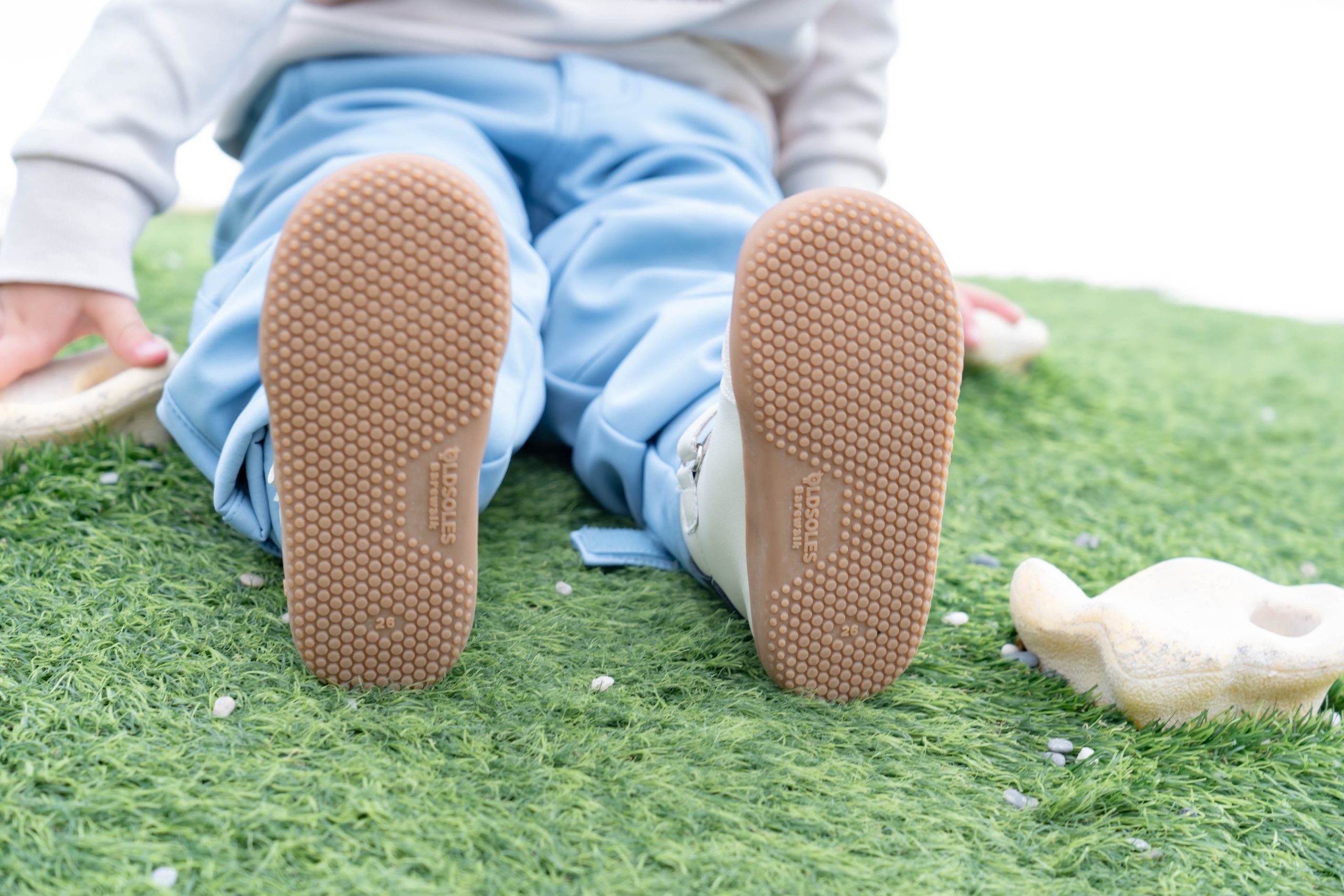 【茜茜經驗分享:如何為孩子挑選好鞋?|澳洲OldSoles頂級Nappa真皮手工 學步鞋。童鞋】秋冬季新品上市! 【茜茜經驗分享:如何為孩子挑選好鞋?|澳洲OldSoles頂級Nappa真皮手工 學步鞋。童鞋】秋冬季新品上市!