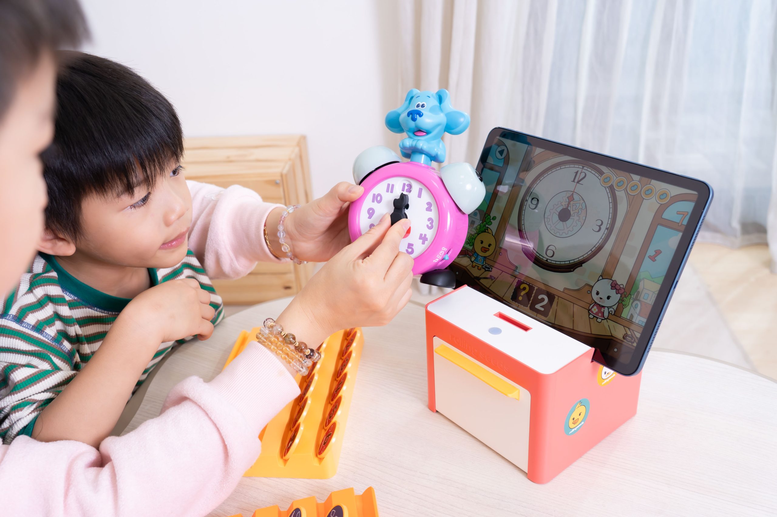 讓AI來助攻!沈浸式激發孩子主動學習!【韓國Rolling Seed智能互動學習遊戲機】茜茜獨家送收納包1200元+直播最狂折 讓AI來助攻!沈浸式激發孩子主動學習!【韓國Rolling Seed智能互動學習遊戲機】茜茜獨家送收納包1200元+直播最狂折