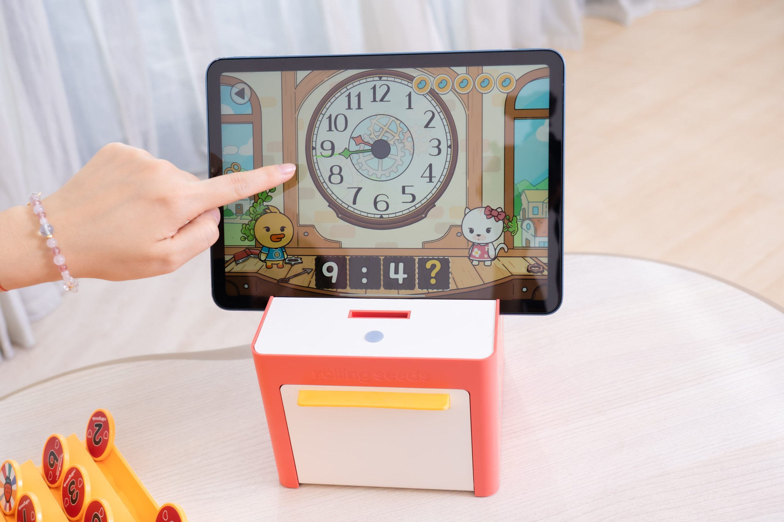 讓AI來助攻!沈浸式激發孩子主動學習!【韓國Rolling Seed智能互動學習遊戲機】茜茜獨家送收納包1200元+直播最狂折 讓AI來助攻!沈浸式激發孩子主動學習!【韓國Rolling Seed智能互動學習遊戲機】茜茜獨家送收納包1200元+直播最狂折