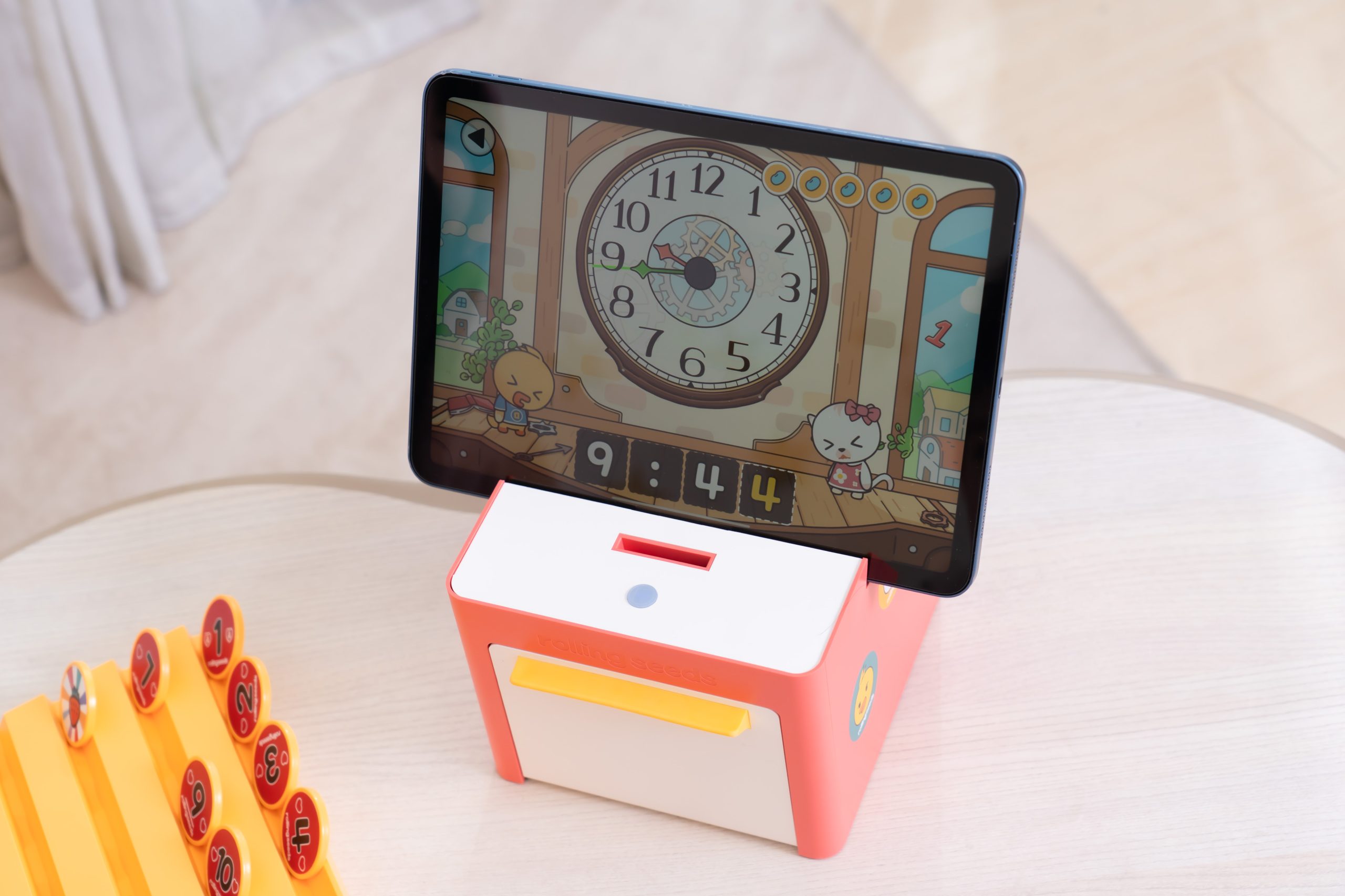 讓AI來助攻!沈浸式激發孩子主動學習!【韓國Rolling Seed智能互動學習遊戲機】茜茜獨家送收納包1200元+直播最狂折 讓AI來助攻!沈浸式激發孩子主動學習!【韓國Rolling Seed智能互動學習遊戲機】茜茜獨家送收納包1200元+直播最狂折