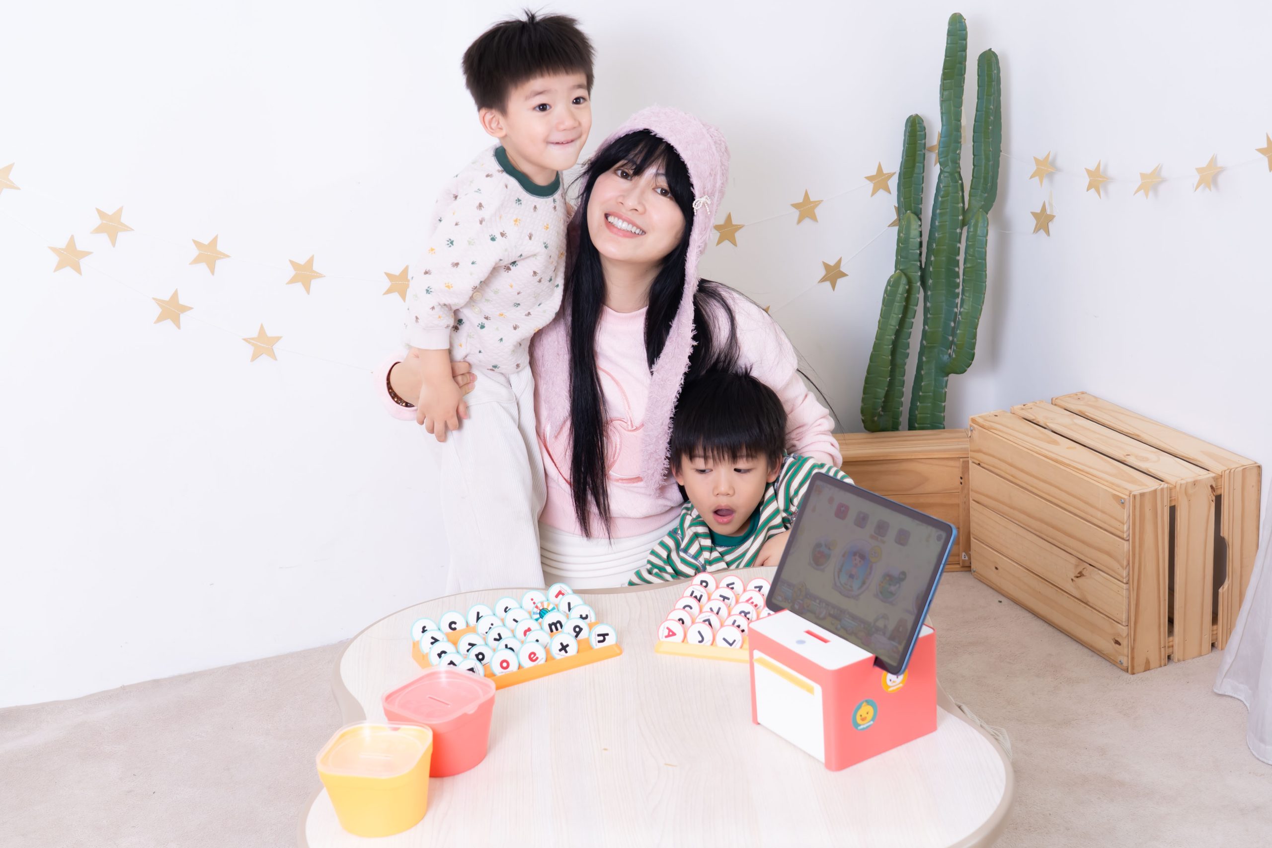 讓AI來助攻!沈浸式激發孩子主動學習!【韓國Rolling Seed智能互動學習遊戲機】茜茜獨家送收納包1200元+直播最狂折 讓AI來助攻!沈浸式激發孩子主動學習!【韓國Rolling Seed智能互動學習遊戲機】茜茜獨家送收納包1200元+直播最狂折