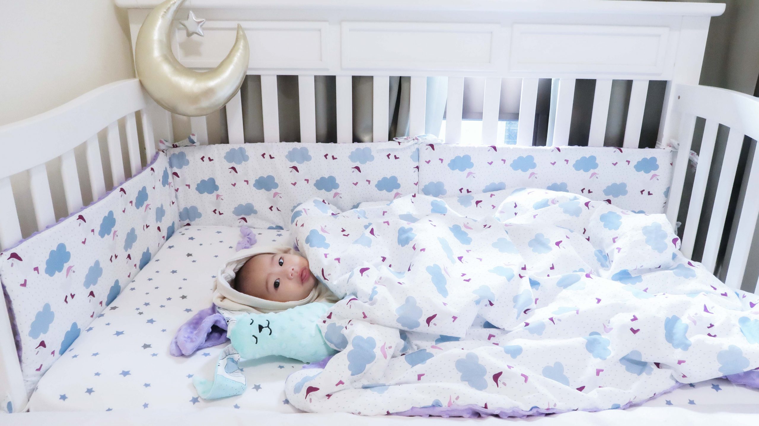【到底該不該買嬰兒床 / 嬰兒成長床？】一次介紹10大品牌
