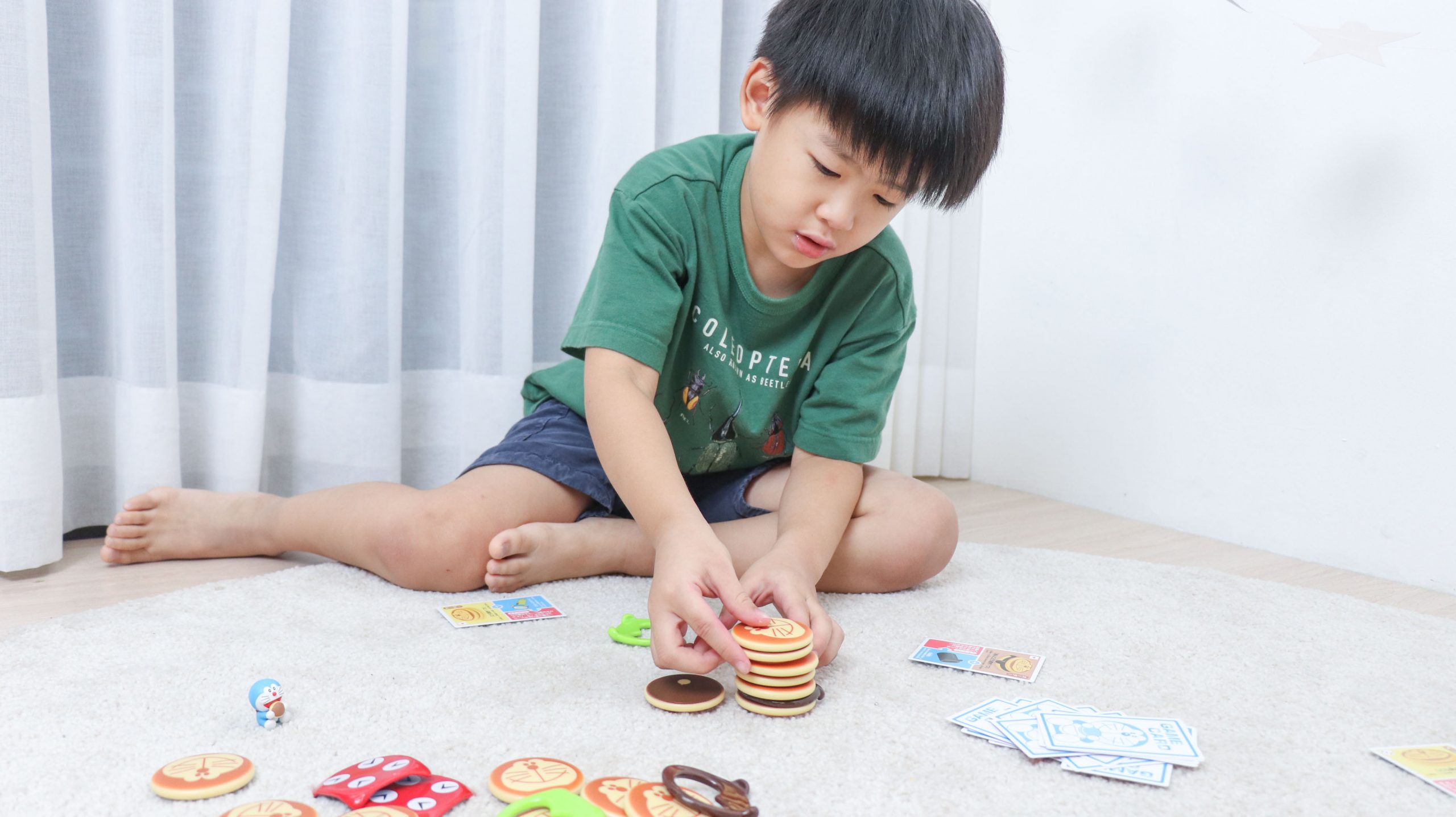 【每天都想要玩 | 日本eyeup食育布玩。知育布書。磁力拼圖。療癒桌遊】