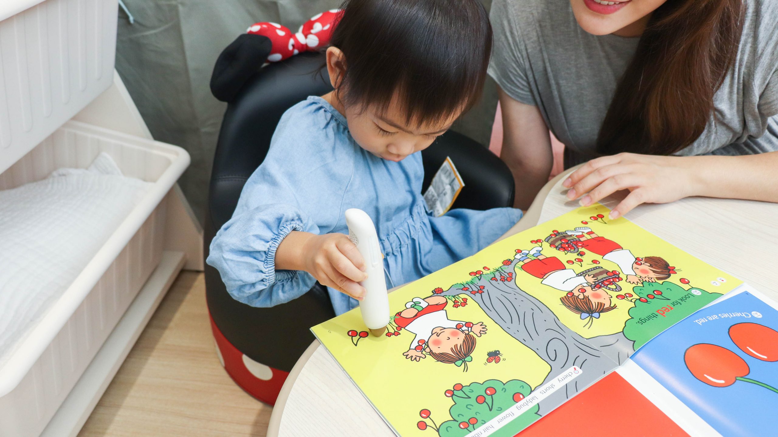 【KidsRead點讀筆x茜茜｜0歲開始～自然學雙語｜幼兒英文篇。茜茜建議適齡書單】
