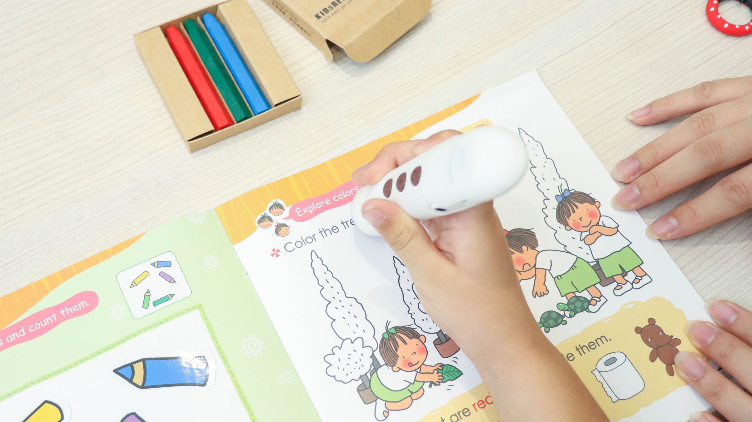 【KidsRead點讀筆x茜茜｜0歲開始～自然學雙語｜幼兒英文篇。茜茜建議適齡書單】