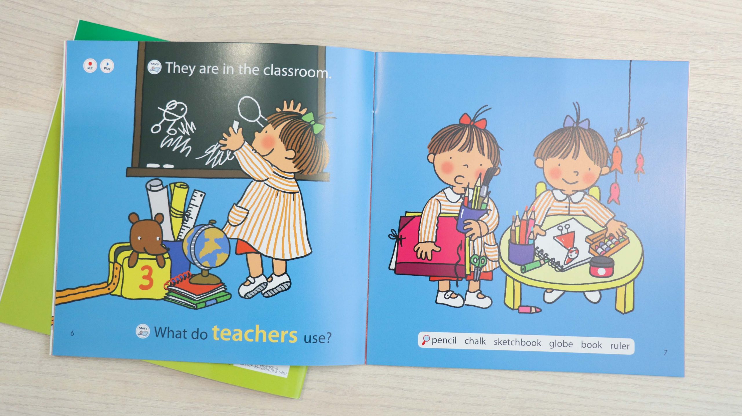 【KidsRead點讀筆x茜茜|0歲開始~自然學雙語|幼兒英文篇。茜茜建議適齡書單】 【KidsRead點讀筆x茜茜|0歲開始~自然學雙語|幼兒英文篇。茜茜建議適齡書單】