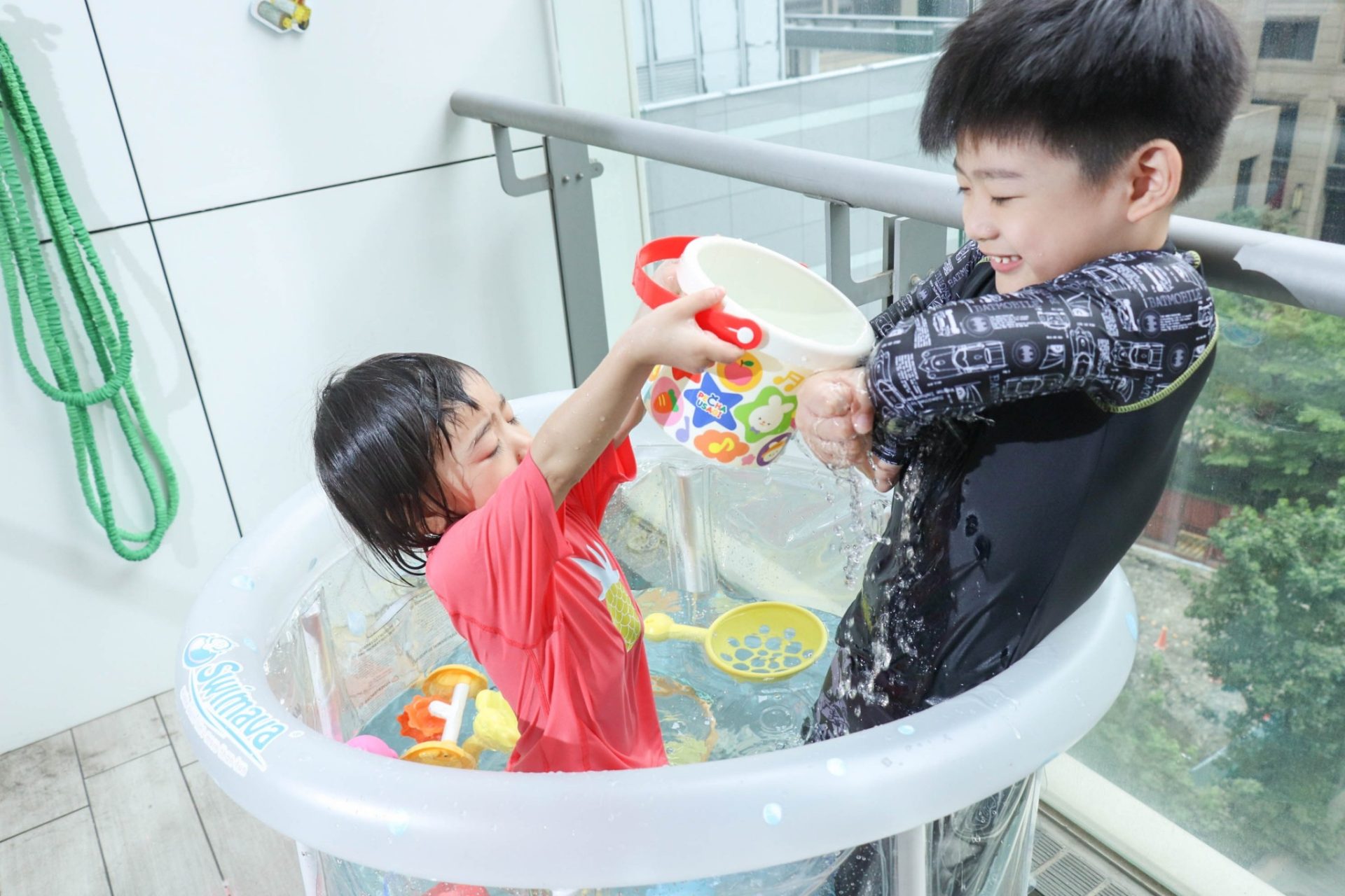 寶寶聰明快樂玩【日本樂雅 聲光廚房。動能。戲水。米黏土｜幼童篇】