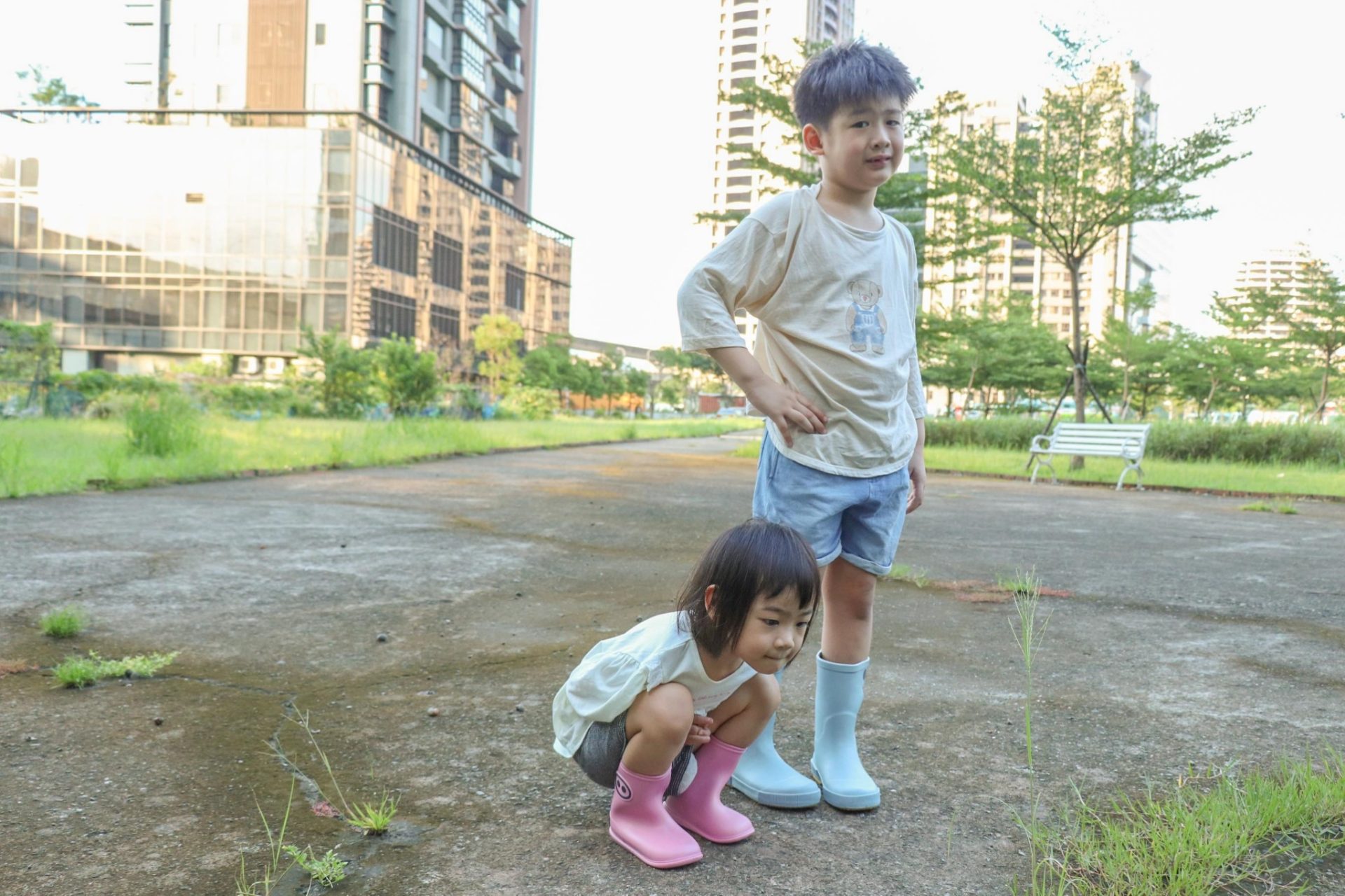 茜家好鞋分享【法國BOXBO 兒童時尚涼鞋。雨靴。懶人鞋】2022新款上市！