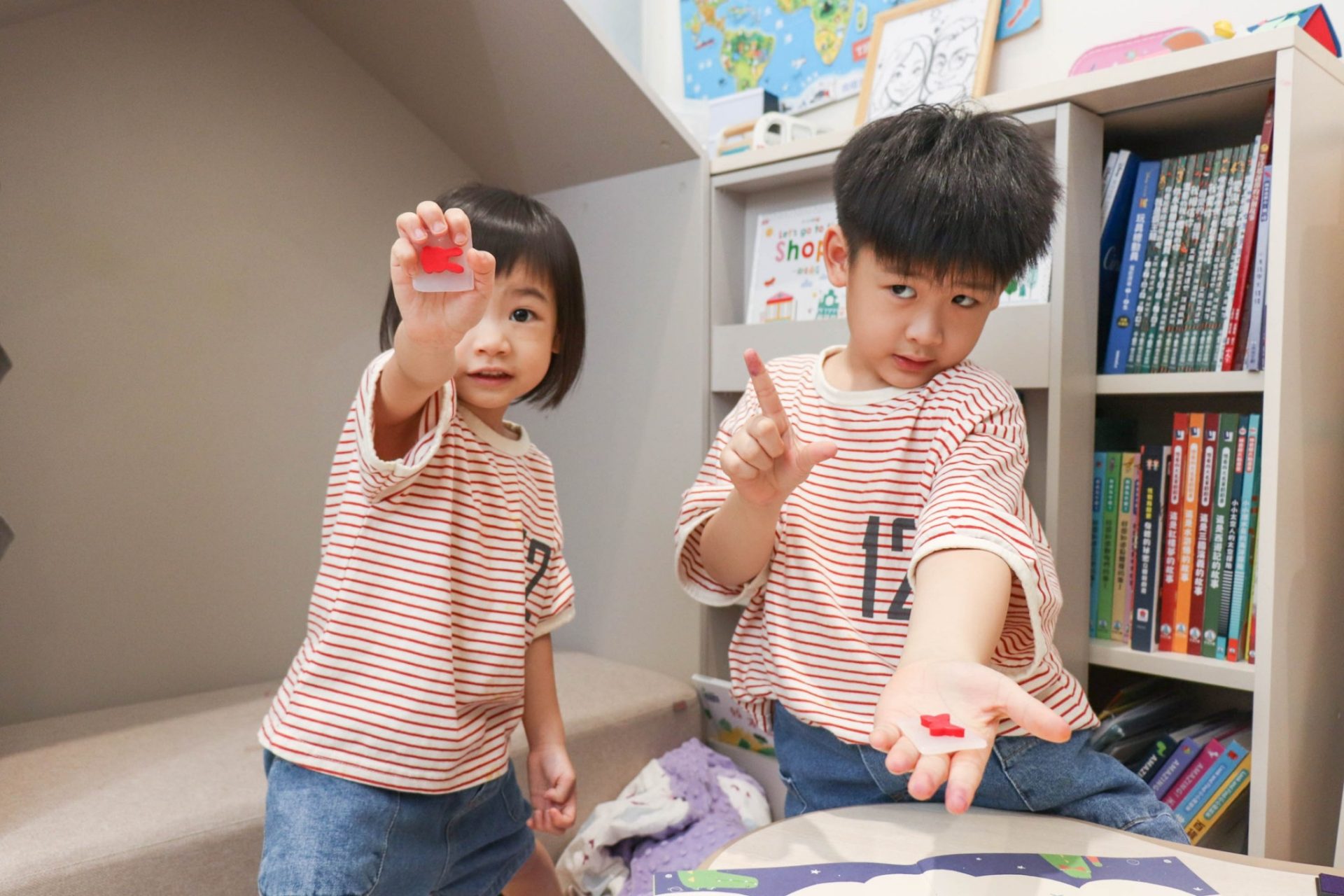 【小康軒｜2-4歲幼童篇｜SMART BOX遊戲盒。邏輯推理。合作型桌遊。成長繪本】