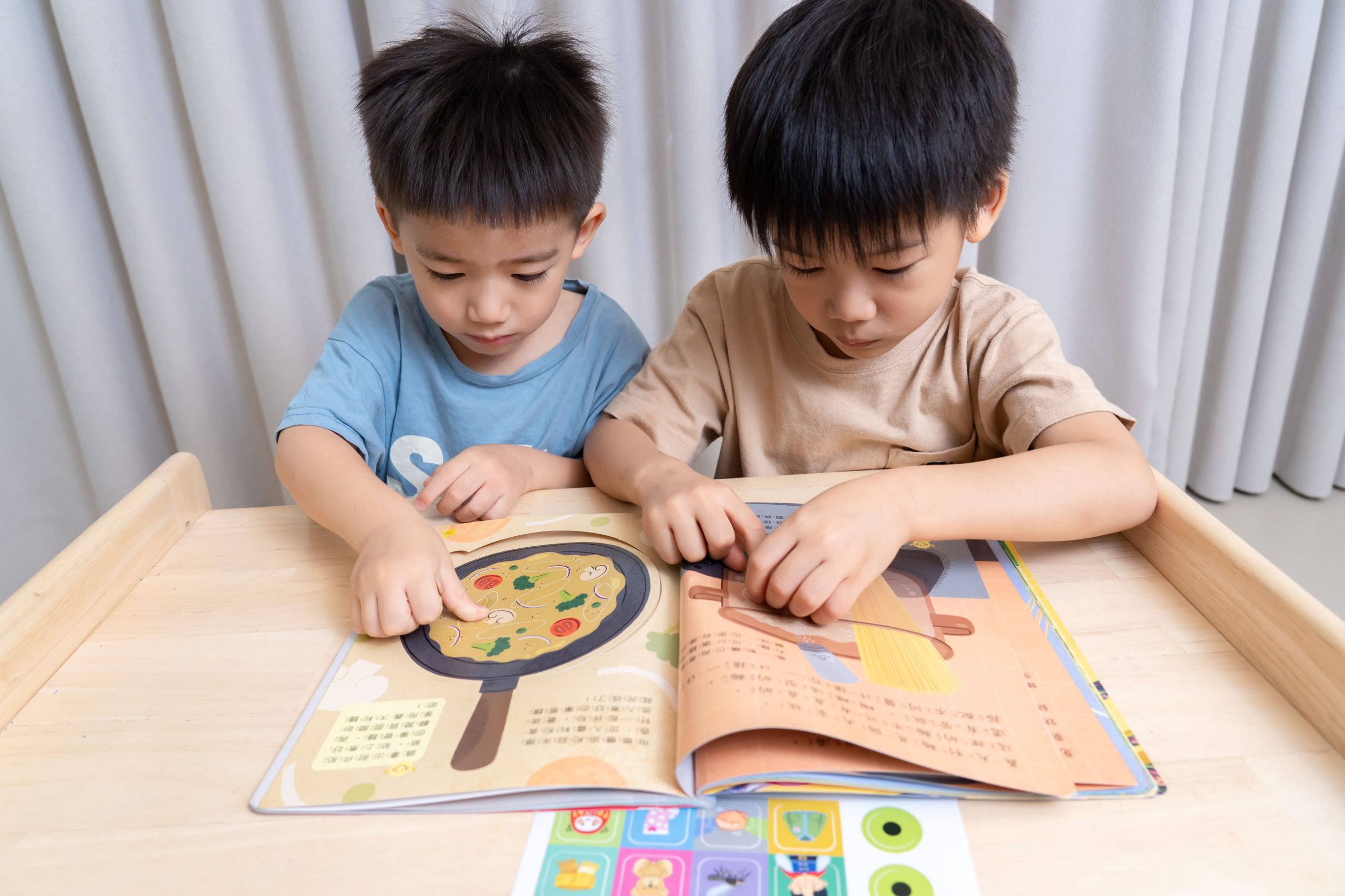 【康軒學習雜誌。故事繪本。科普繪本】週年慶大禮+ 茜茜獨家禮!明年2026即將漲價! 【康軒學習雜誌。故事繪本。科普繪本】週年慶大禮+ 茜茜獨家禮!明年2026即將漲價!