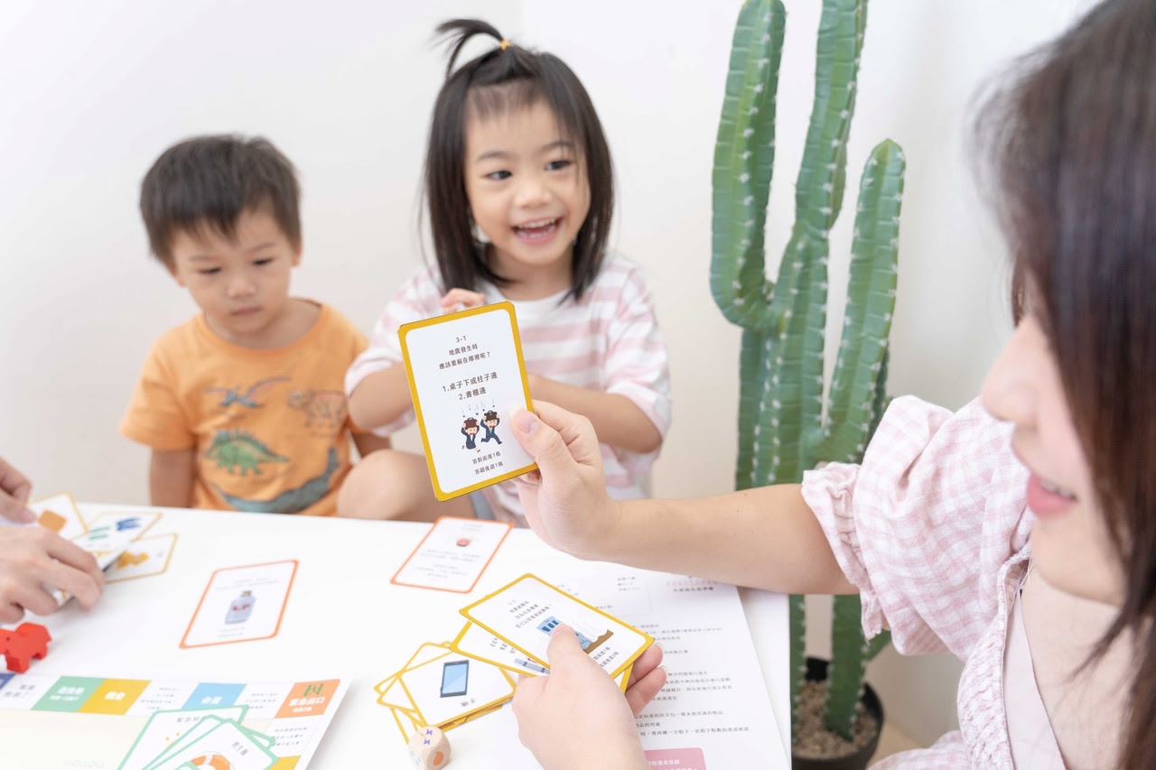 【康軒學習雜誌。故事繪本。科普繪本】週年慶大禮+ 茜茜獨家禮!明年2026即將漲價! 【康軒學習雜誌。故事繪本。科普繪本】週年慶大禮+ 茜茜獨家禮!明年2026即將漲價!