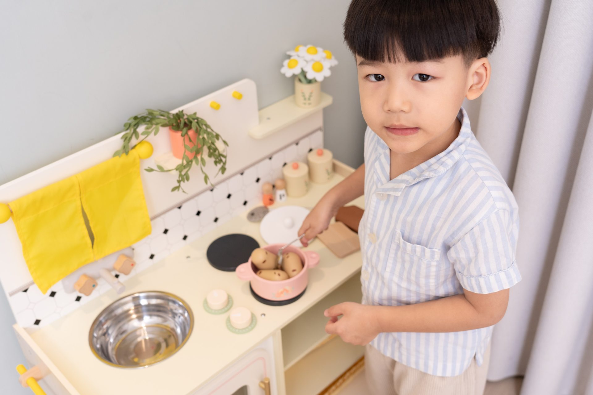 從切切樂到豪華廚房:孩子最愛的夢幻廚具清單一次公開✨【法國Janod+日本ED Inter廚房料理木玩 | 從0歲玩到12歲】茜茜獨家團購優惠 從切切樂到豪華廚房:孩子最愛的夢幻廚具清單一次公開✨【法國Janod+日本ED Inter廚房料理木玩 | 從0歲玩到12歲】茜茜獨家團購優惠