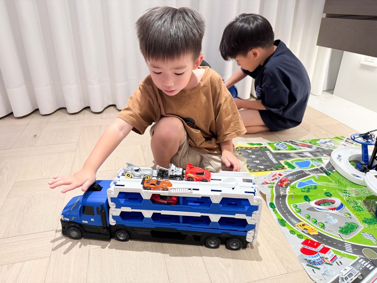 孩子看到尖叫!有夠好玩【美國GOODYEAR固特異聯名 車車遊戲組|STANLEY Jr工具台。工程車。車車遊戲組】~茜茜團購優惠 孩子看到尖叫!有夠好玩【美國GOODYEAR固特異聯名 車車遊戲組|STANLEY Jr工具台。工程車。車車遊戲組】~茜茜團購優惠