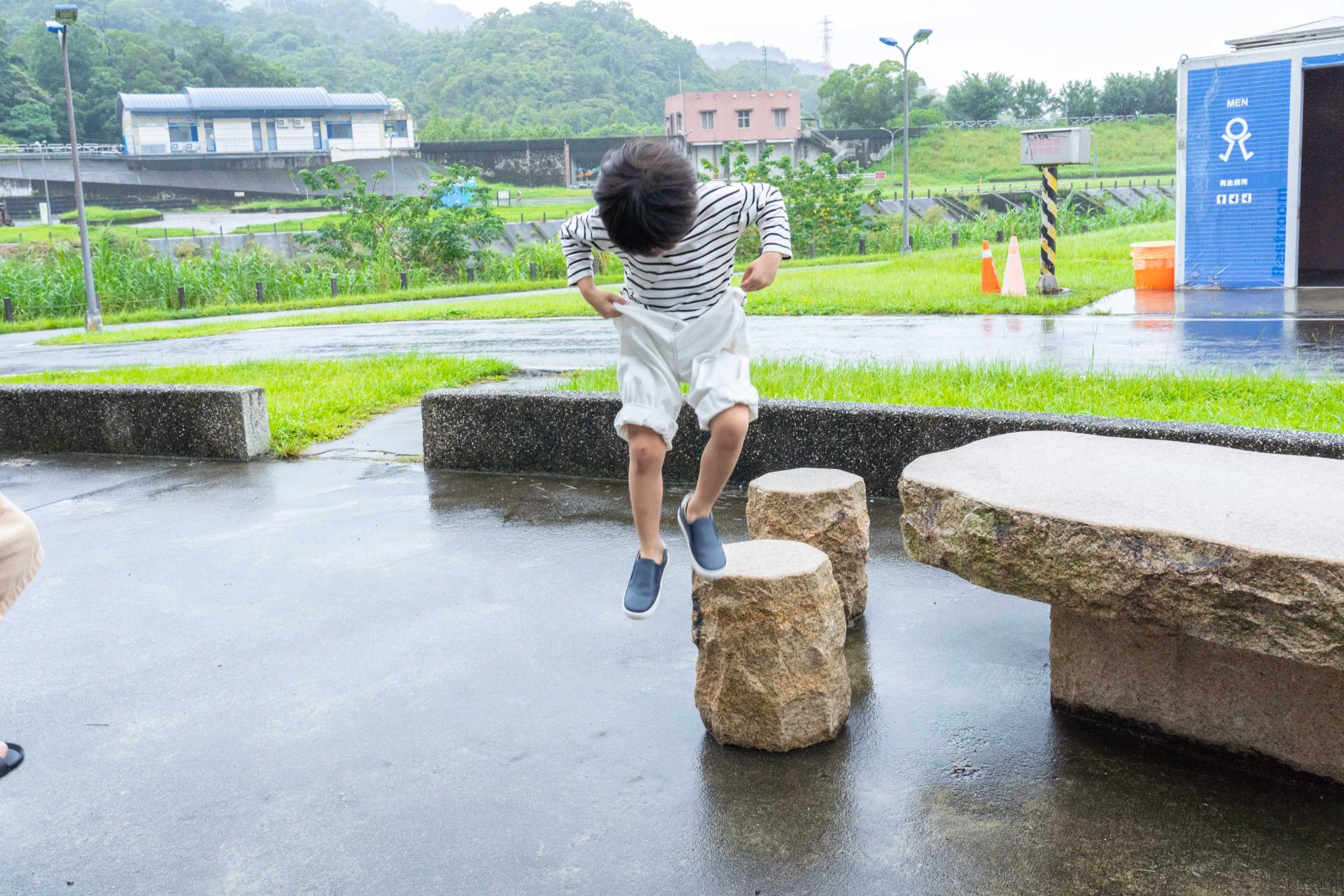 【茜茜經驗分享：如何為孩子挑選好鞋？｜澳洲OldSoles頂級Nappa真皮手工 學步鞋。童鞋】秋冬季新品上市！