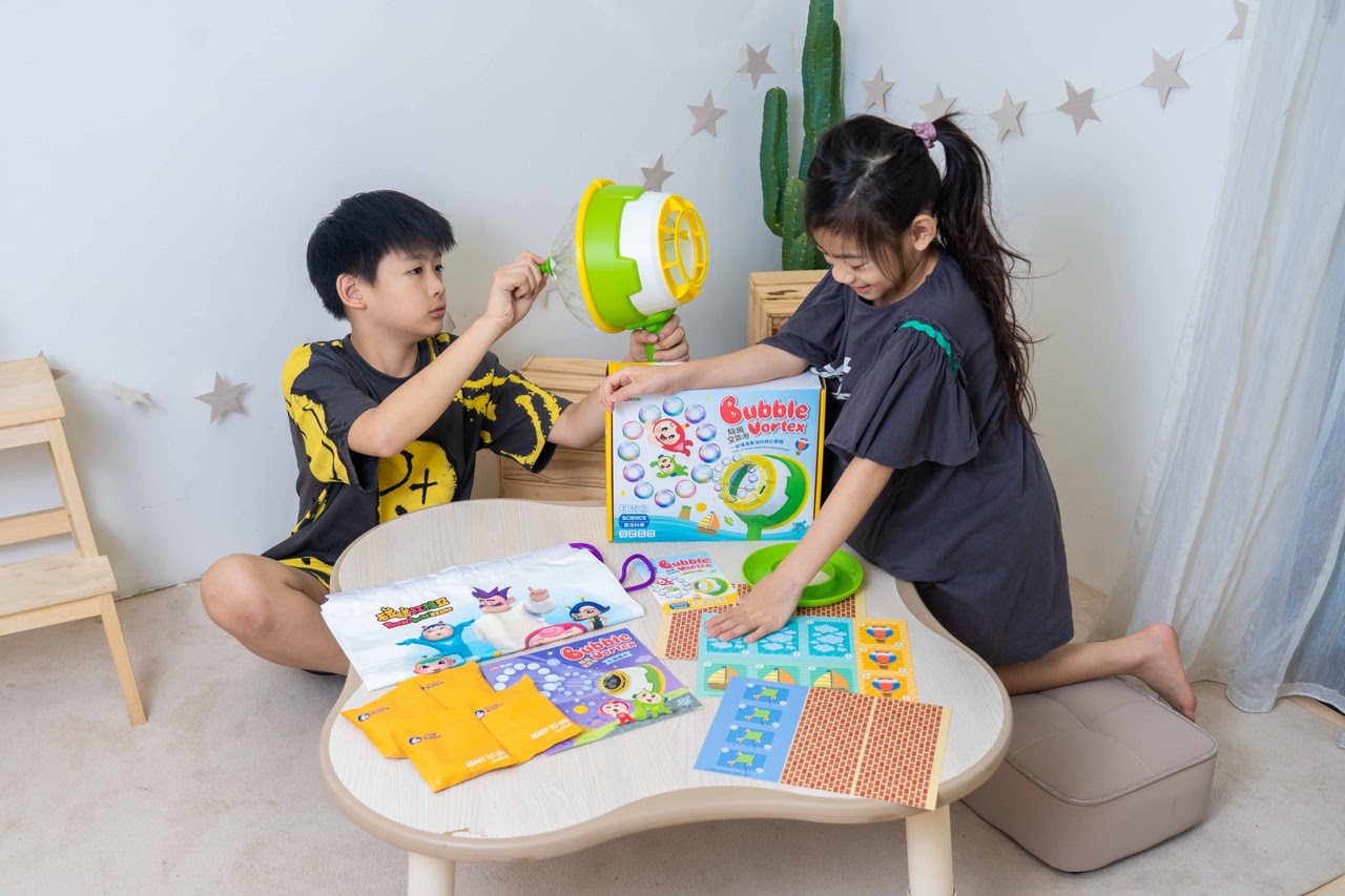 【小康軒｜2-4歲幼童篇｜SMART BOX遊戲盒。邏輯推理。合作型桌遊。成長繪本】