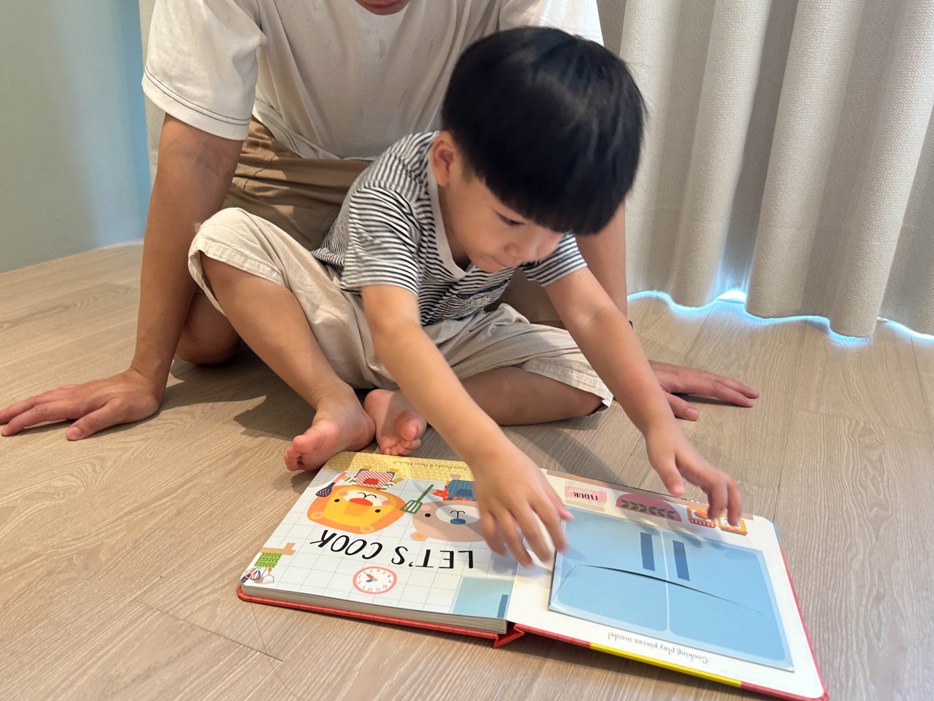 【KidsRead點讀筆x茜茜｜同步提升專注力｜幼兒英文篇。互動學習系列】+小小職人遊戲屋