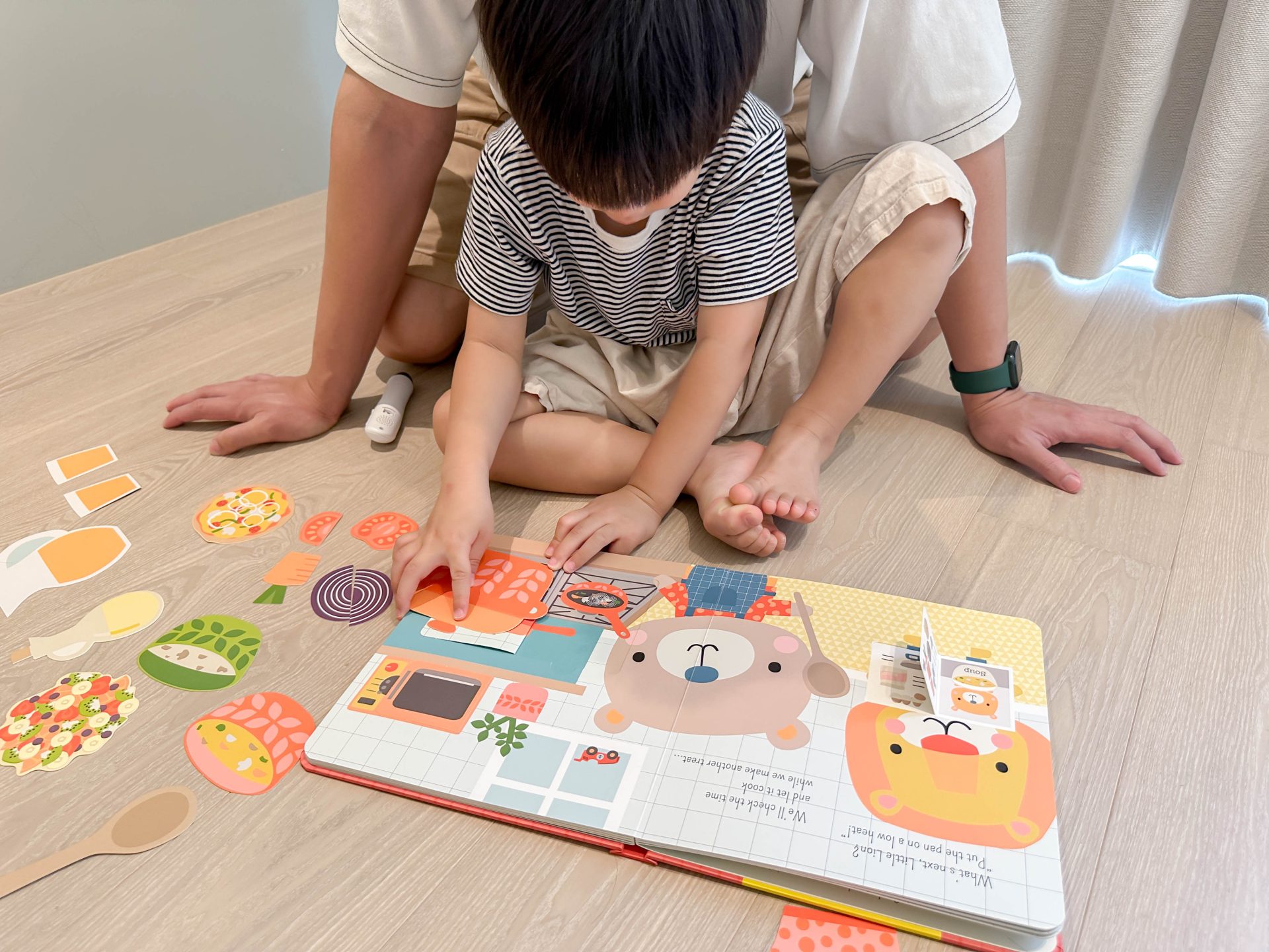 【KidsRead點讀筆x茜茜｜同步提升專注力｜幼兒英文篇。互動學習系列】+小小職人遊戲屋