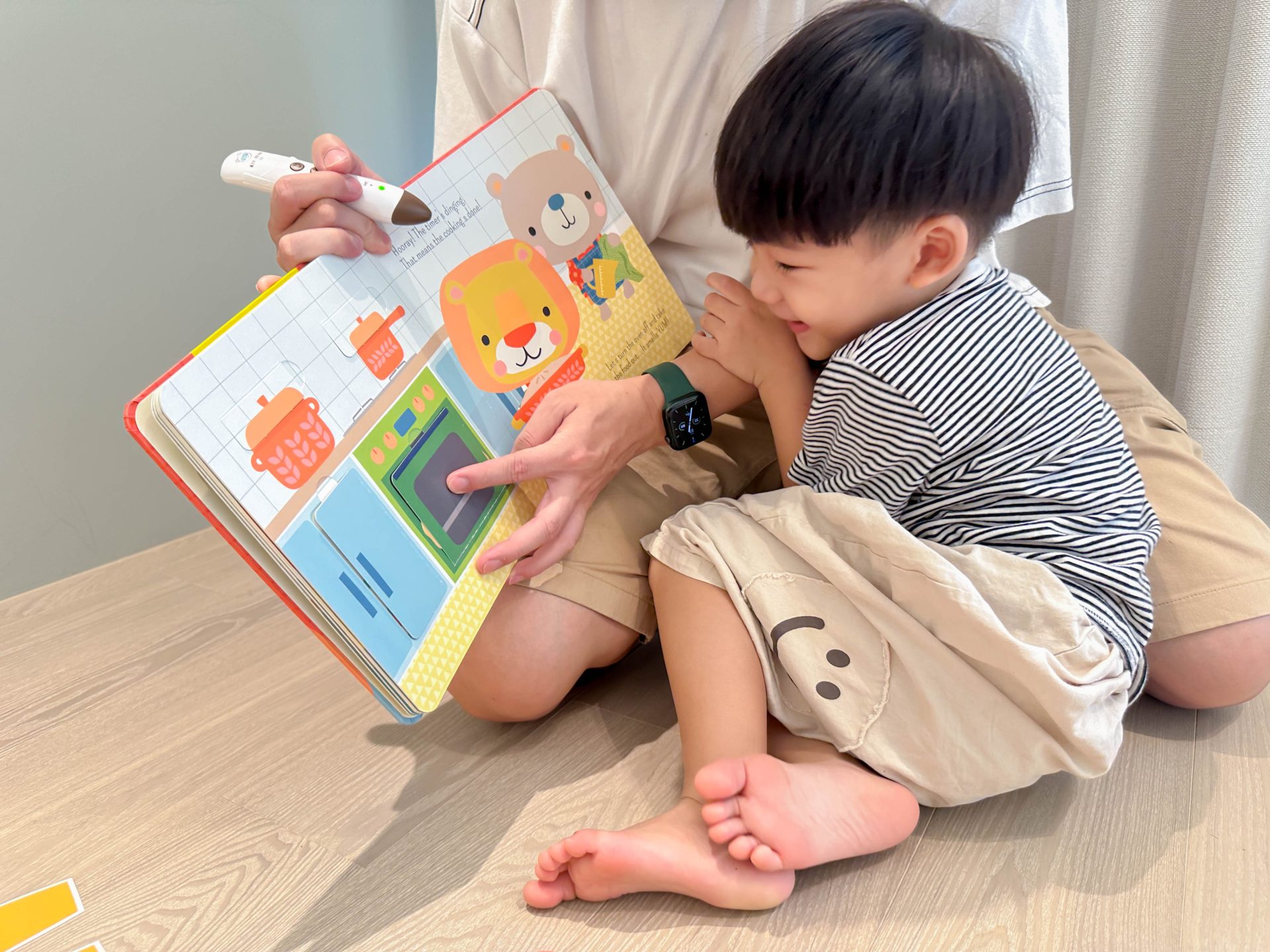 【KidsRead點讀筆x茜茜｜同步提升專注力｜幼兒英文篇。互動學習系列】+小小職人遊戲屋