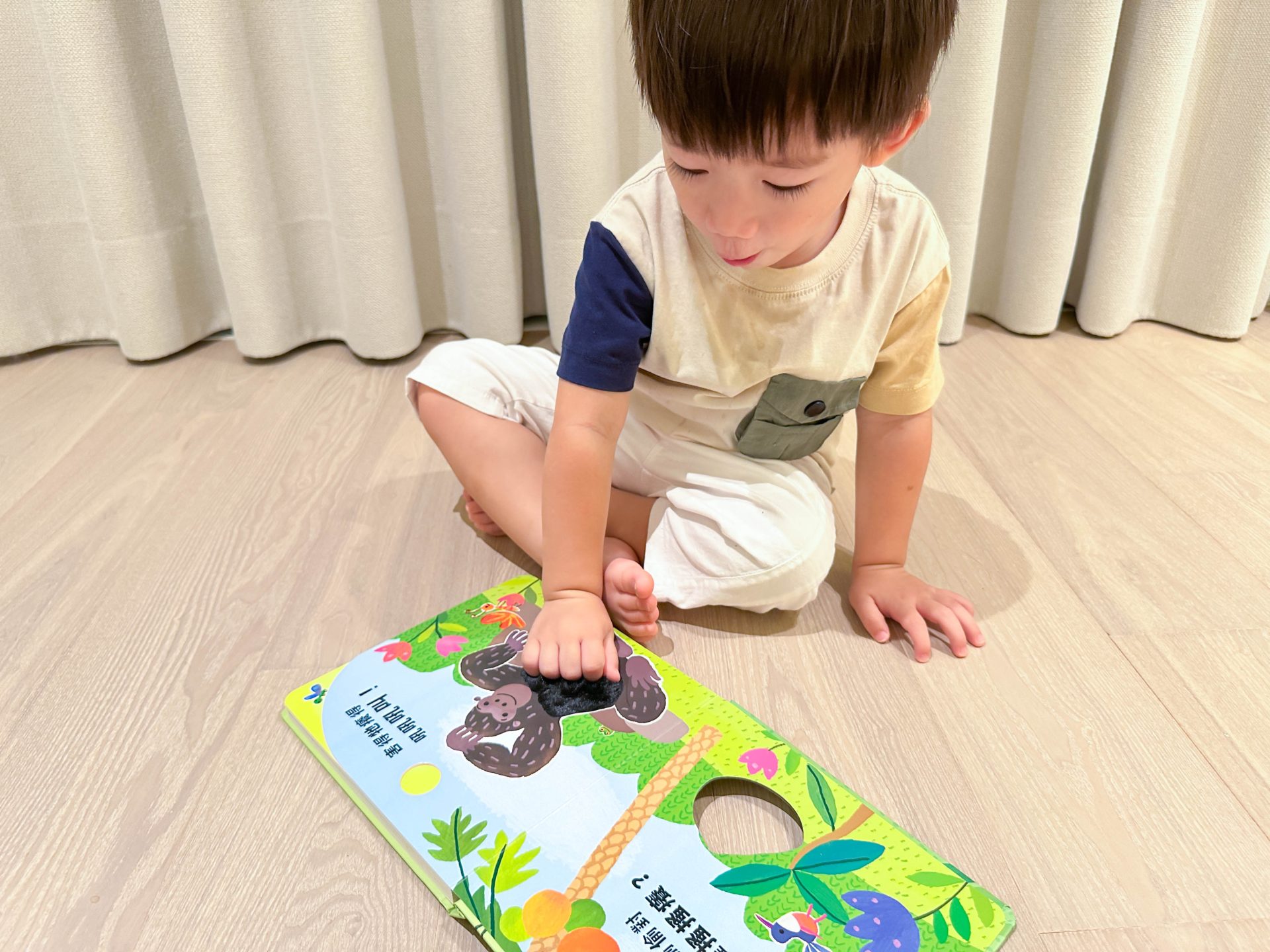 禾流文創童書團購【茜茜推薦｜0-2歲+ 幼兒六感篇(上) 觸覺、聽覺、心覺】2024上半年獨家新品。內有音樂書試聽影片