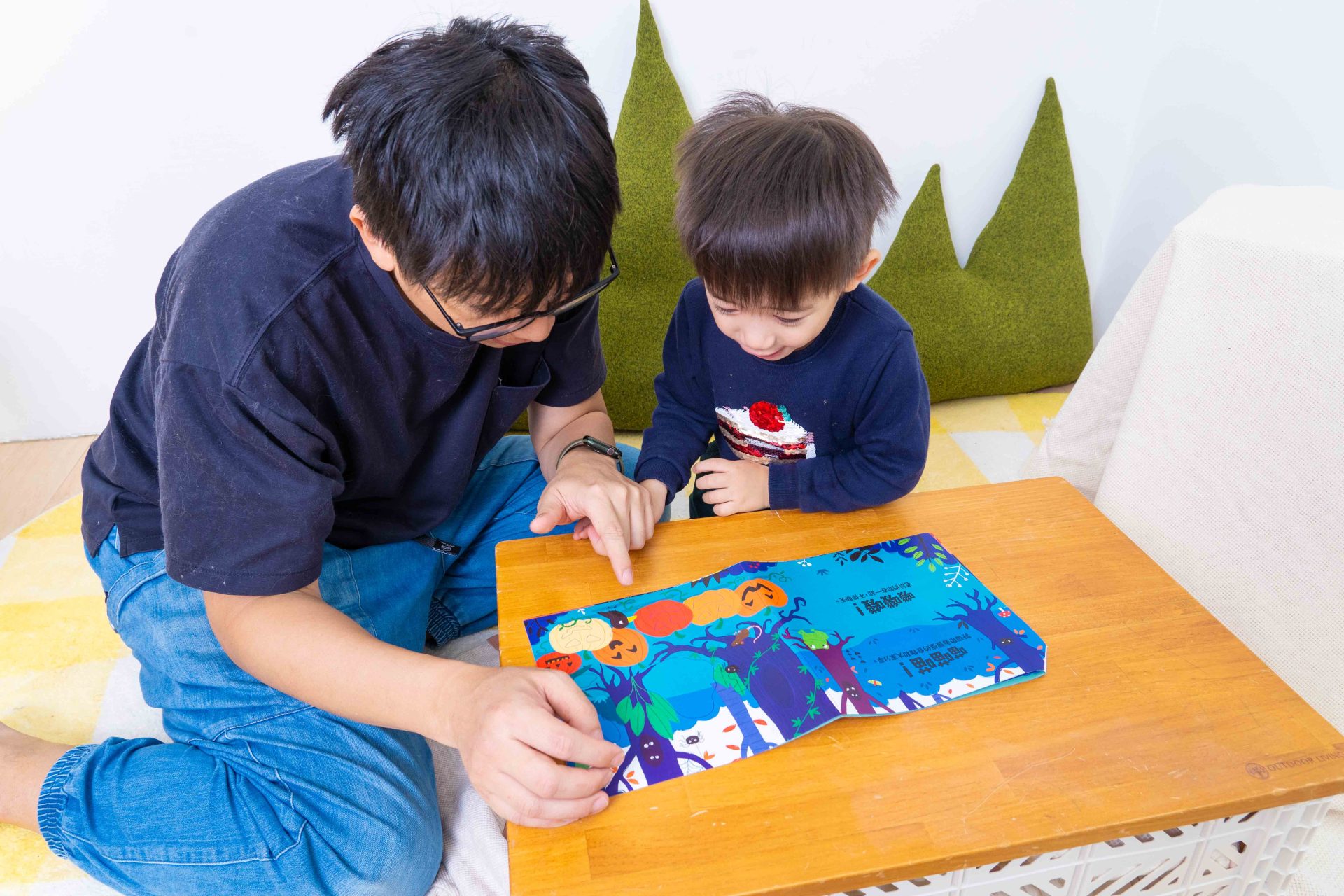 禾流文創童書團購【茜茜推薦|0-2歲+ 幼兒六感篇(上) 觸覺、聽覺、心覺】2025上半年度最大團。內有音樂書試聽影片 禾流文創童書團購【茜茜推薦|0-2歲+ 幼兒六感篇(上) 觸覺、聽覺、心覺】2025上半年度最大團。內有音樂書試聽影片