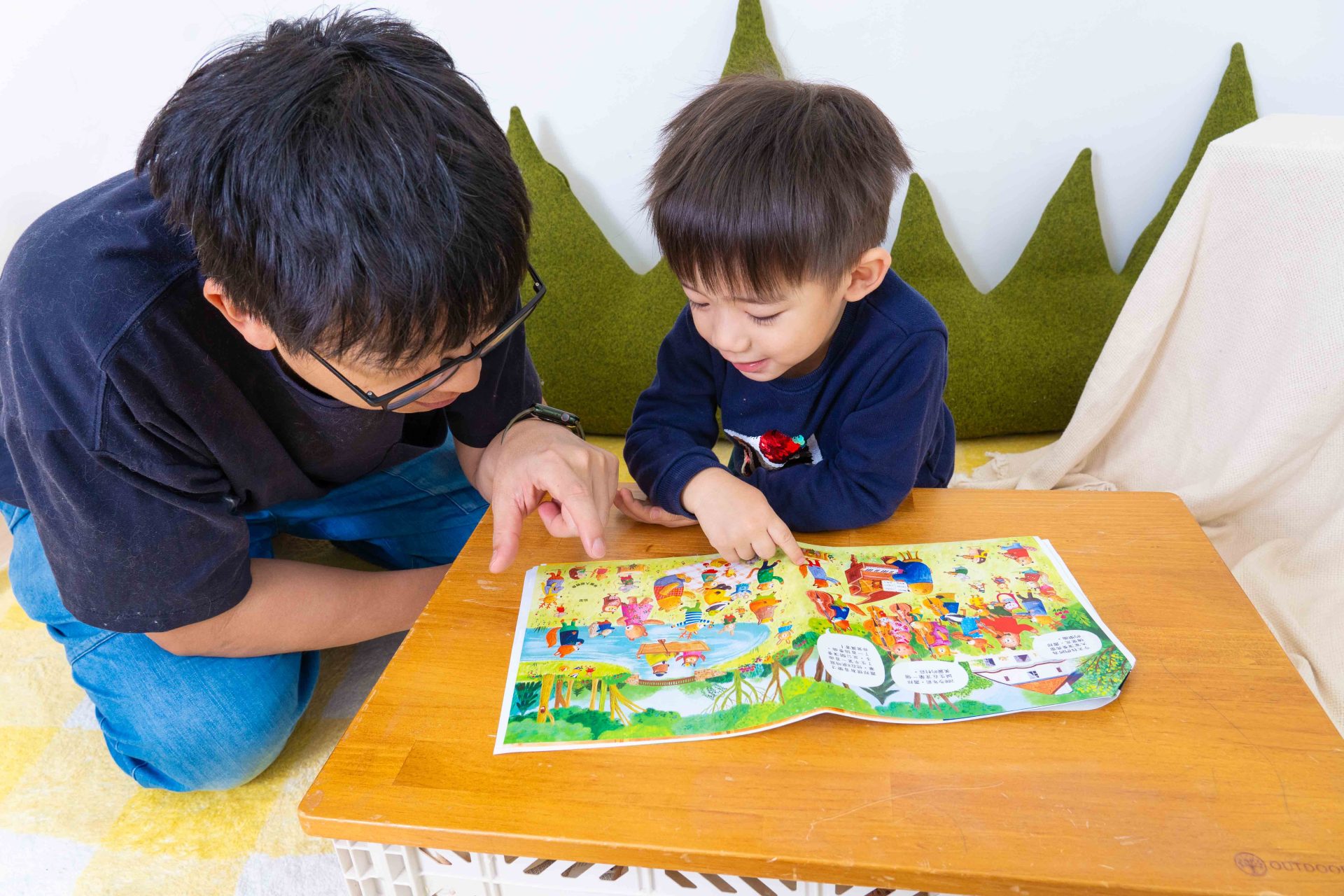 禾流文創童書團購【茜茜推薦|0-2歲+ 幼兒六感篇(上) 觸覺、聽覺、心覺】2025上半年度最大團。內有音樂書試聽影片 禾流文創童書團購【茜茜推薦|0-2歲+ 幼兒六感篇(上) 觸覺、聽覺、心覺】2025上半年度最大團。內有音樂書試聽影片