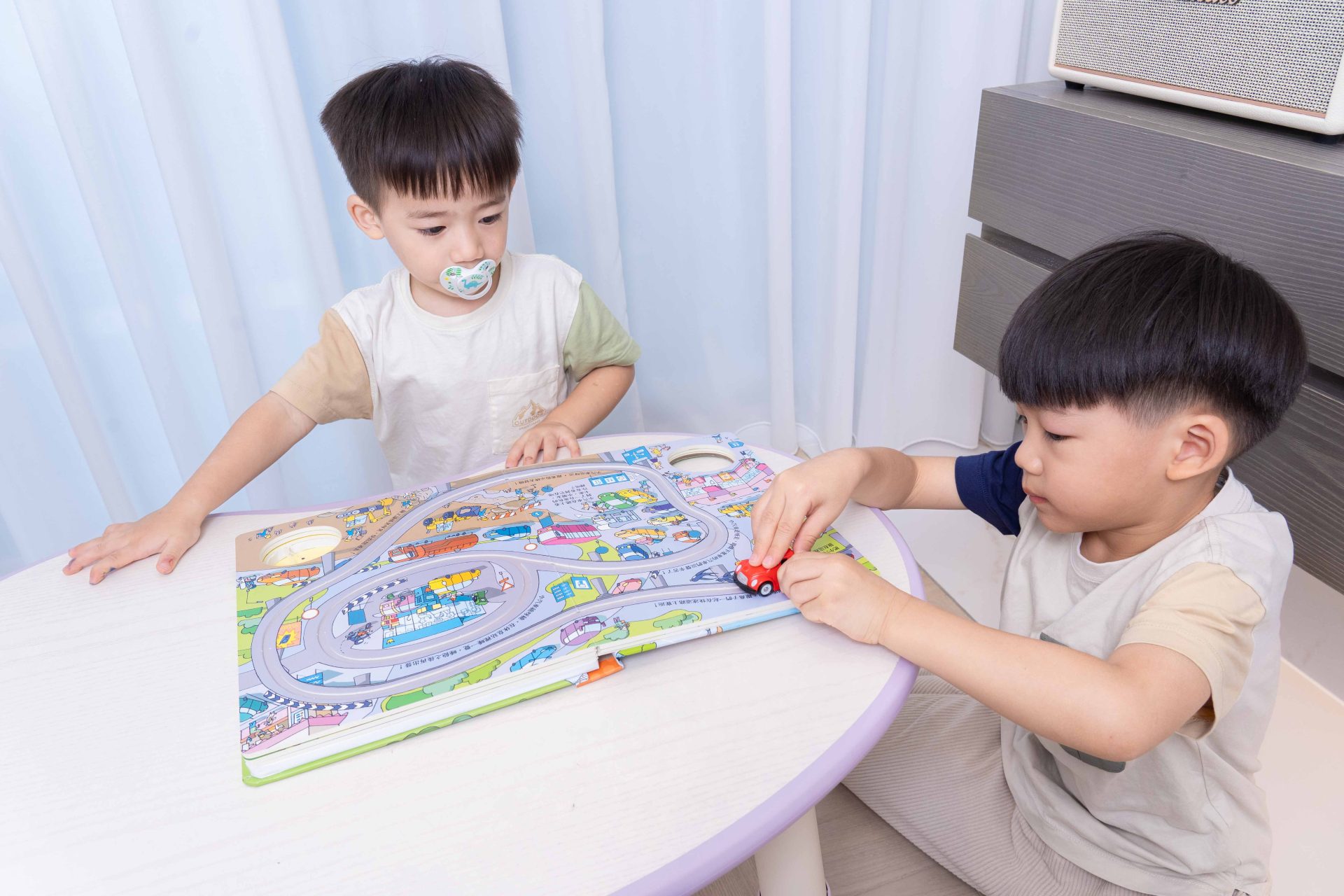 禾流文創童書團購【茜茜推薦|0-2歲+ 幼兒六感篇(下) 視覺、味覺、動覺】2025上半年度最大團。獨家新品。內有音樂書試聽影片 禾流文創童書團購【茜茜推薦|0-2歲+ 幼兒六感篇(下) 視覺、味覺、動覺】2025上半年度最大團。獨家新品。內有音樂書試聽影片