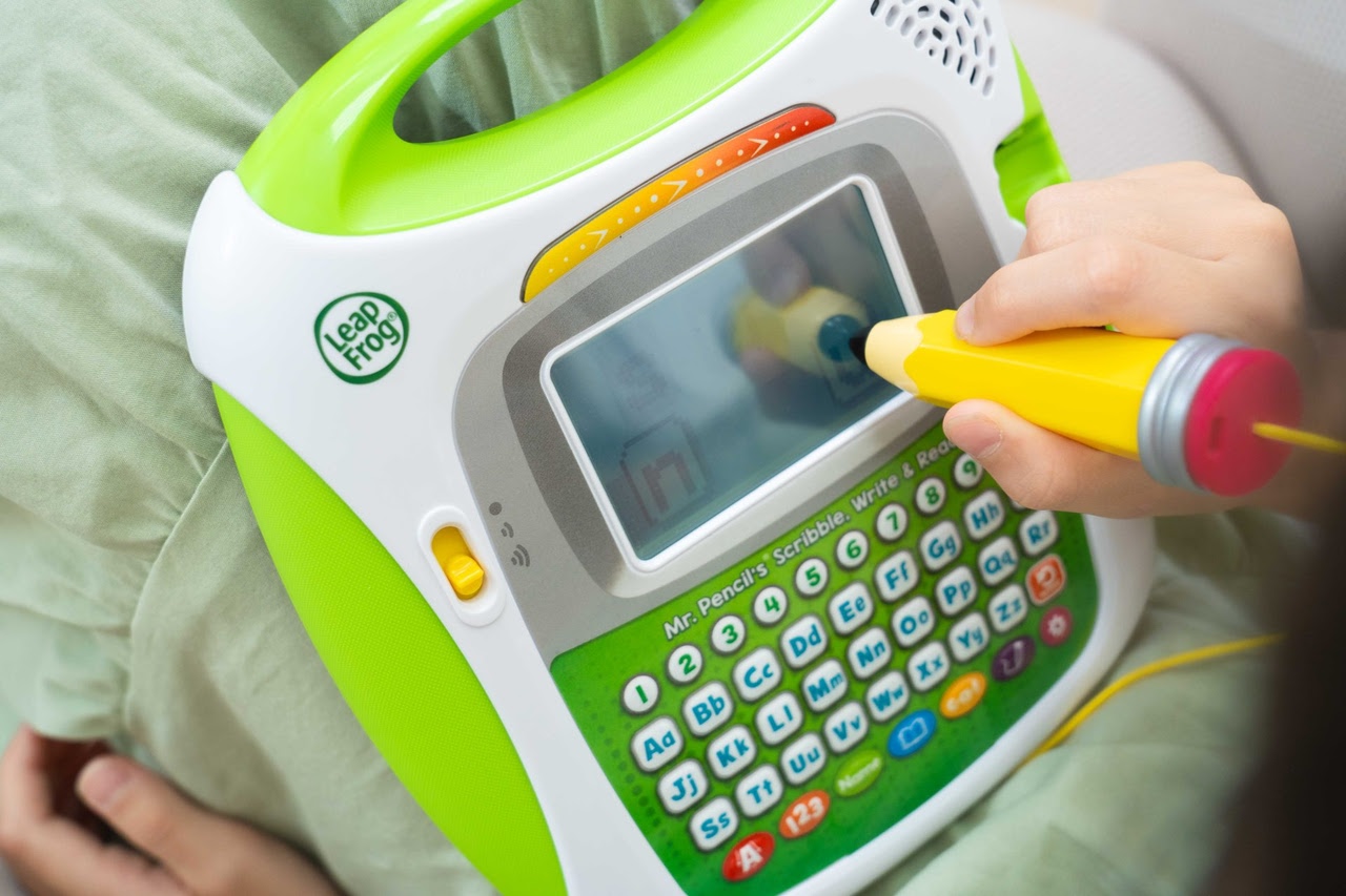 茜茜獨家新品首發【0歲~12歲玩中學英文|美國Leap Frog跳跳蛙 英文學習互動玩具~超好玩】 茜茜獨家新品首發【0歲~12歲玩中學英文|美國Leap Frog跳跳蛙 英文學習互動玩具~超好玩】