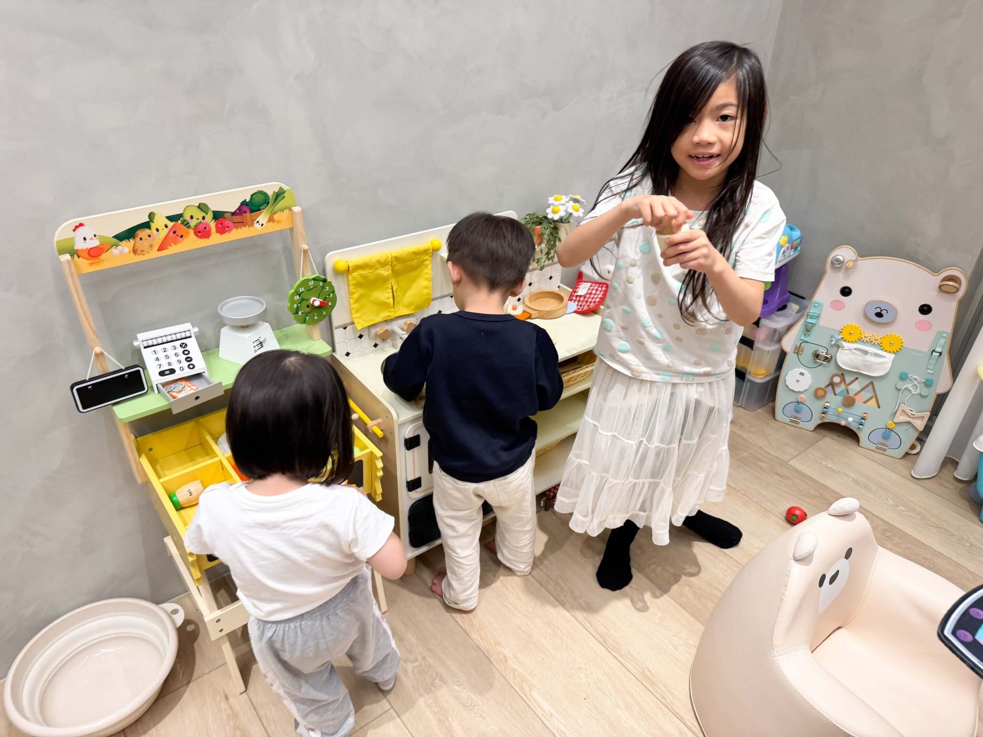 從切切樂到豪華廚房:孩子最愛的夢幻廚具清單一次公開✨【法國Janod+日本ED Inter廚房料理木玩 | 從0歲玩到12歲】茜茜獨家團購優惠 從切切樂到豪華廚房:孩子最愛的夢幻廚具清單一次公開✨【法國Janod+日本ED Inter廚房料理木玩 | 從0歲玩到12歲】茜茜獨家團購優惠