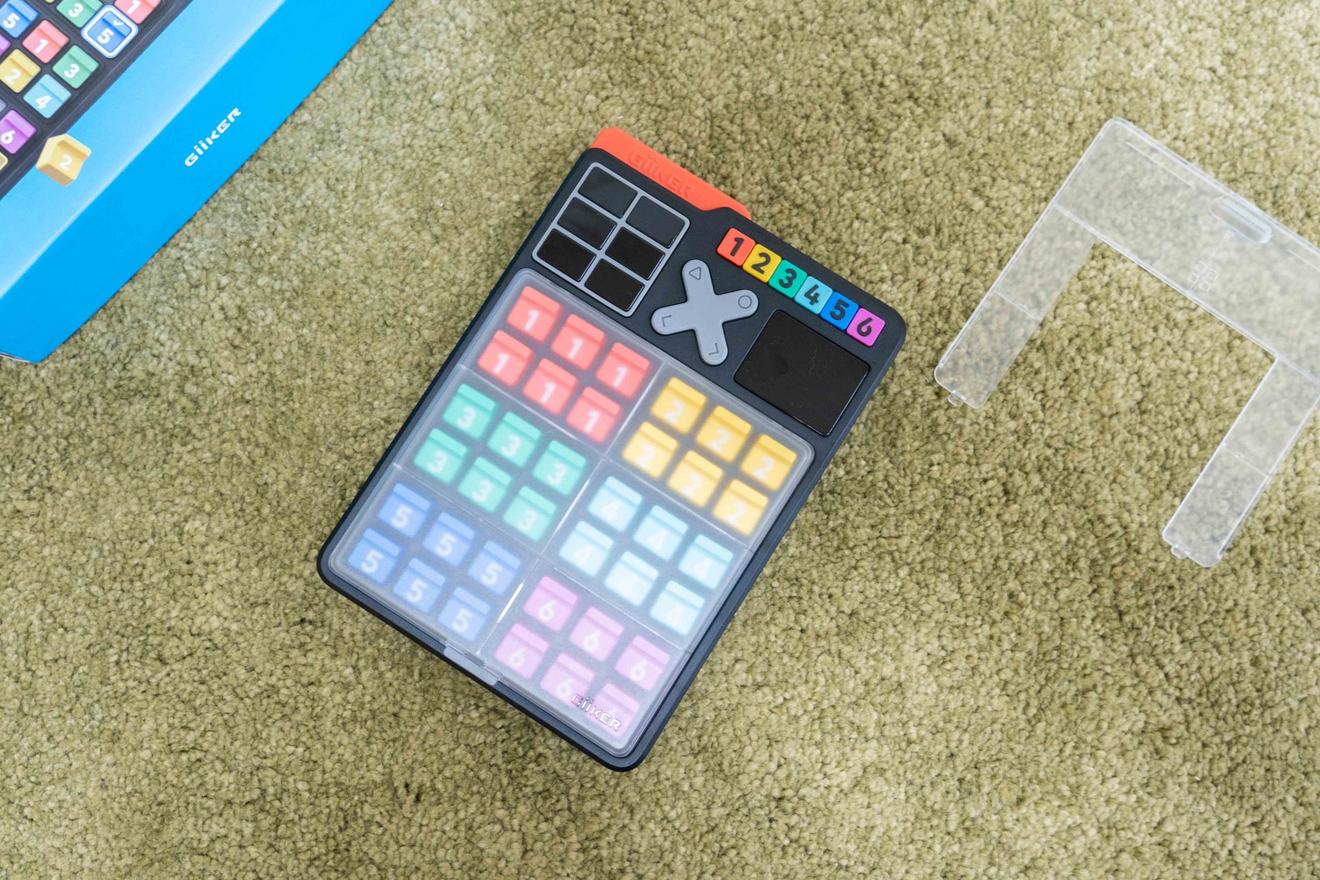 讓孩子大大減少3C使用!【GIIKER 兒童電子益智能遊戲機】 讓孩子大大減少3C使用!【GIIKER 兒童電子益智能遊戲機】