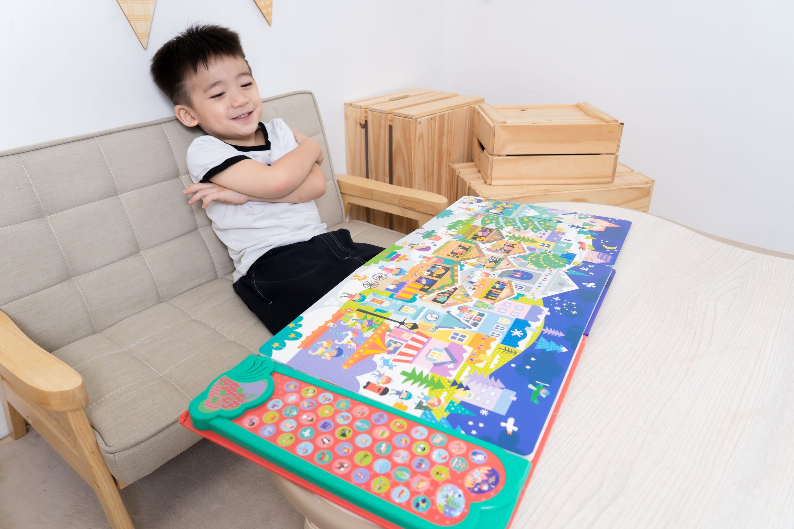 禾流文創童書團購【茜茜推薦|0-2歲+ 幼兒六感篇(上) 觸覺、聽覺、心覺】2025下半年度最大團。內有音樂書試聽影片 禾流文創童書團購【茜茜推薦|0-2歲+ 幼兒六感篇(上) 觸覺、聽覺、心覺】2025下半年度最大團。內有音樂書試聽影片