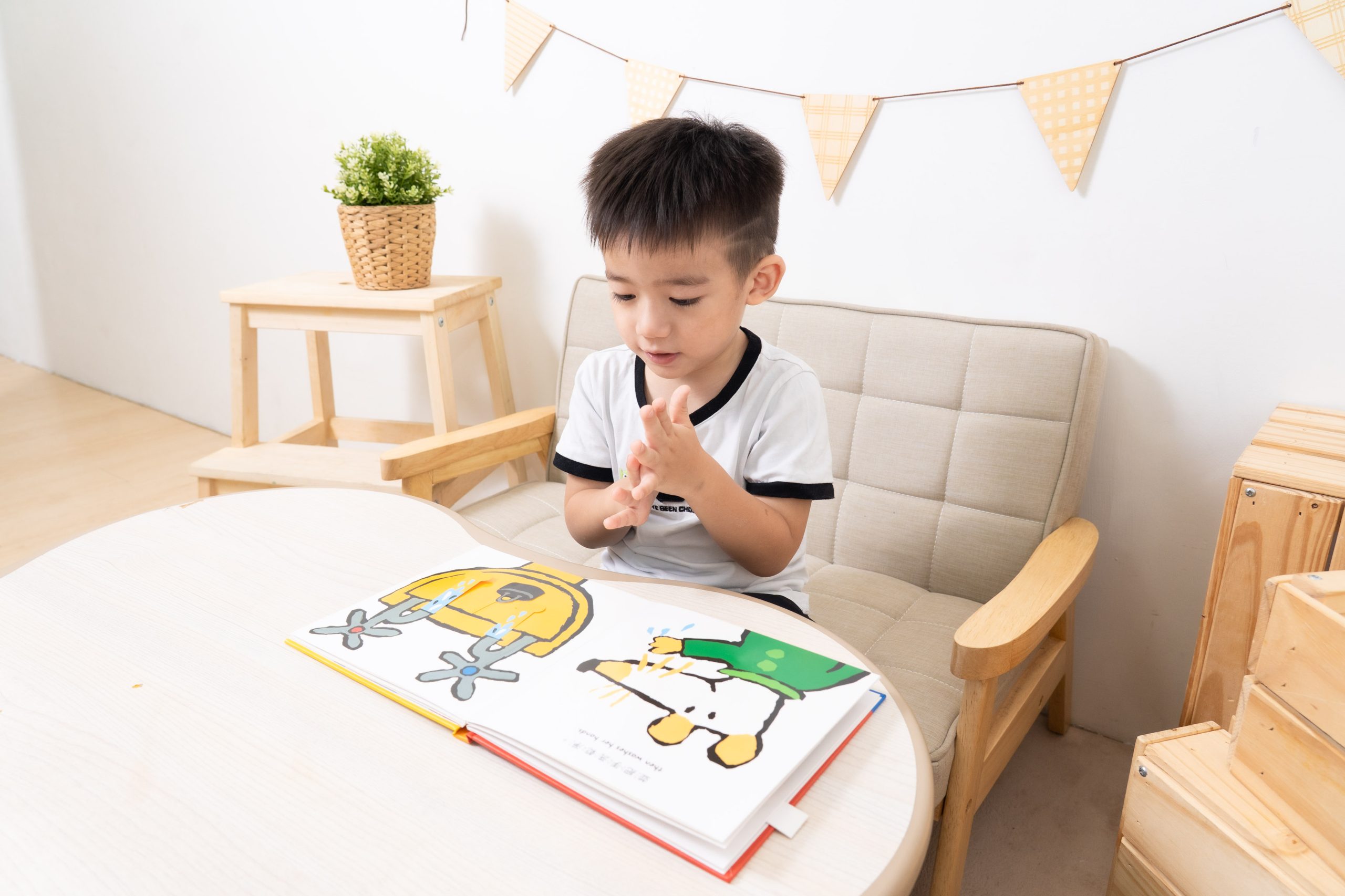 禾流文創童書團購【茜茜推薦|2-6歲+ 幼童探索篇(下)|情緒。生活。自主】2025下半年度最大團。獨家新品 禾流文創童書團購【茜茜推薦|2-6歲+ 幼童探索篇(下)|情緒。生活。自主】2025下半年度最大團。獨家新品