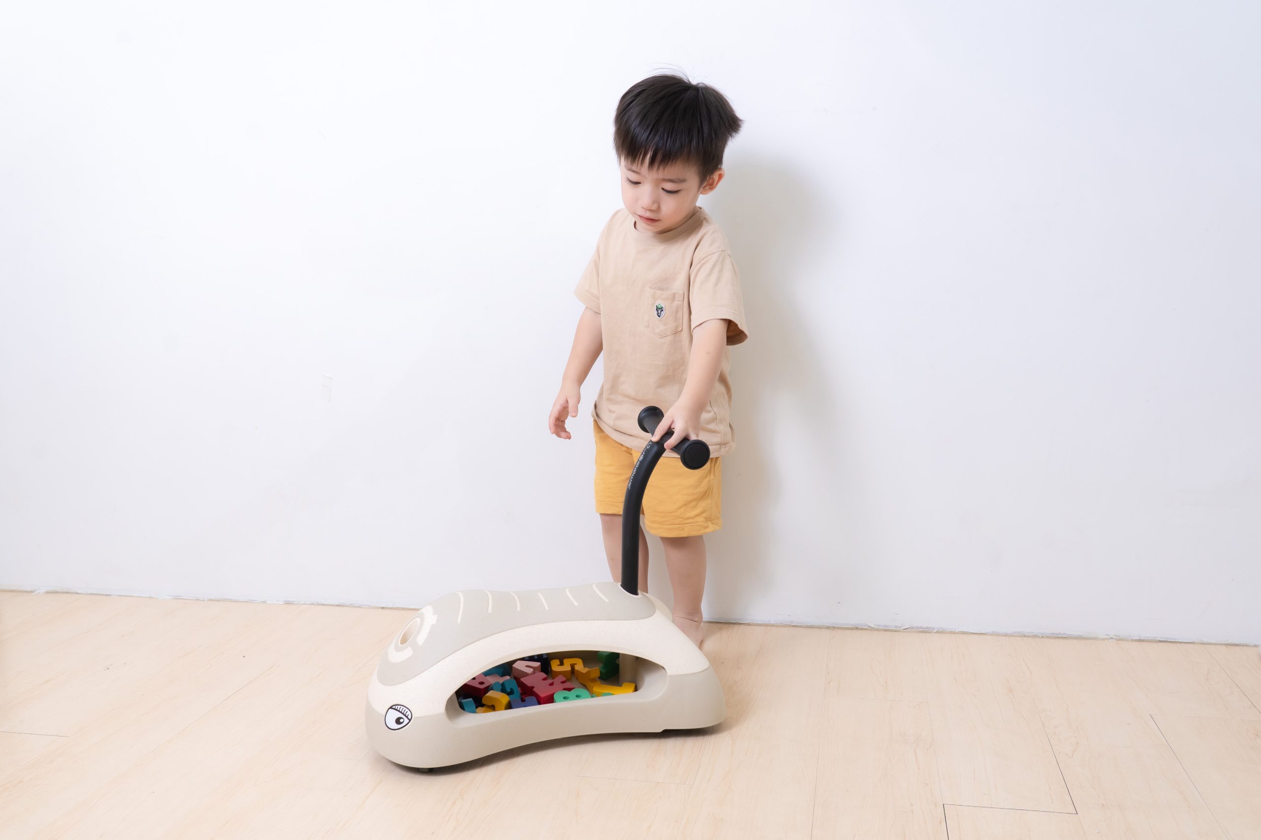 【從8個月玩到5-6歲|法國Globber TRIKE五合一折疊三輪車(秒變兩輪滑步車。內有轉彎影片)|寶寶2合1三輪滑步/腳踏車】 【從8個月玩到5-6歲|法國Globber TRIKE五合一折疊三輪車(秒變兩輪滑步車。內有轉彎影片)|寶寶2合1三輪滑步/腳踏車】