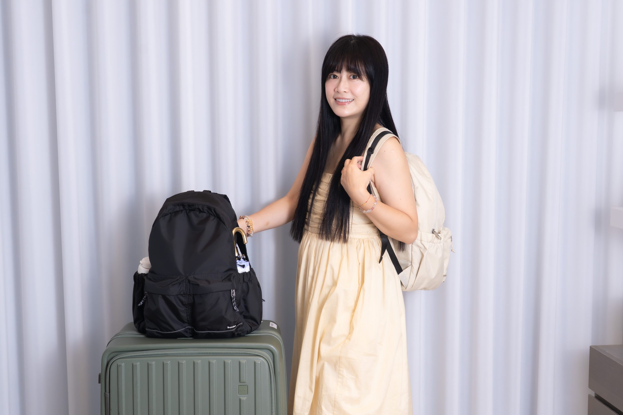 超神！拉鍊一拉多出40%收納空間！【韓國Branden收納專家｜最新二代系列＋Lite超輕量系列】壓縮收納袋(衣物/寢具/外套)。盥洗包。化妝包。護照包。防盜背包。鞋袋