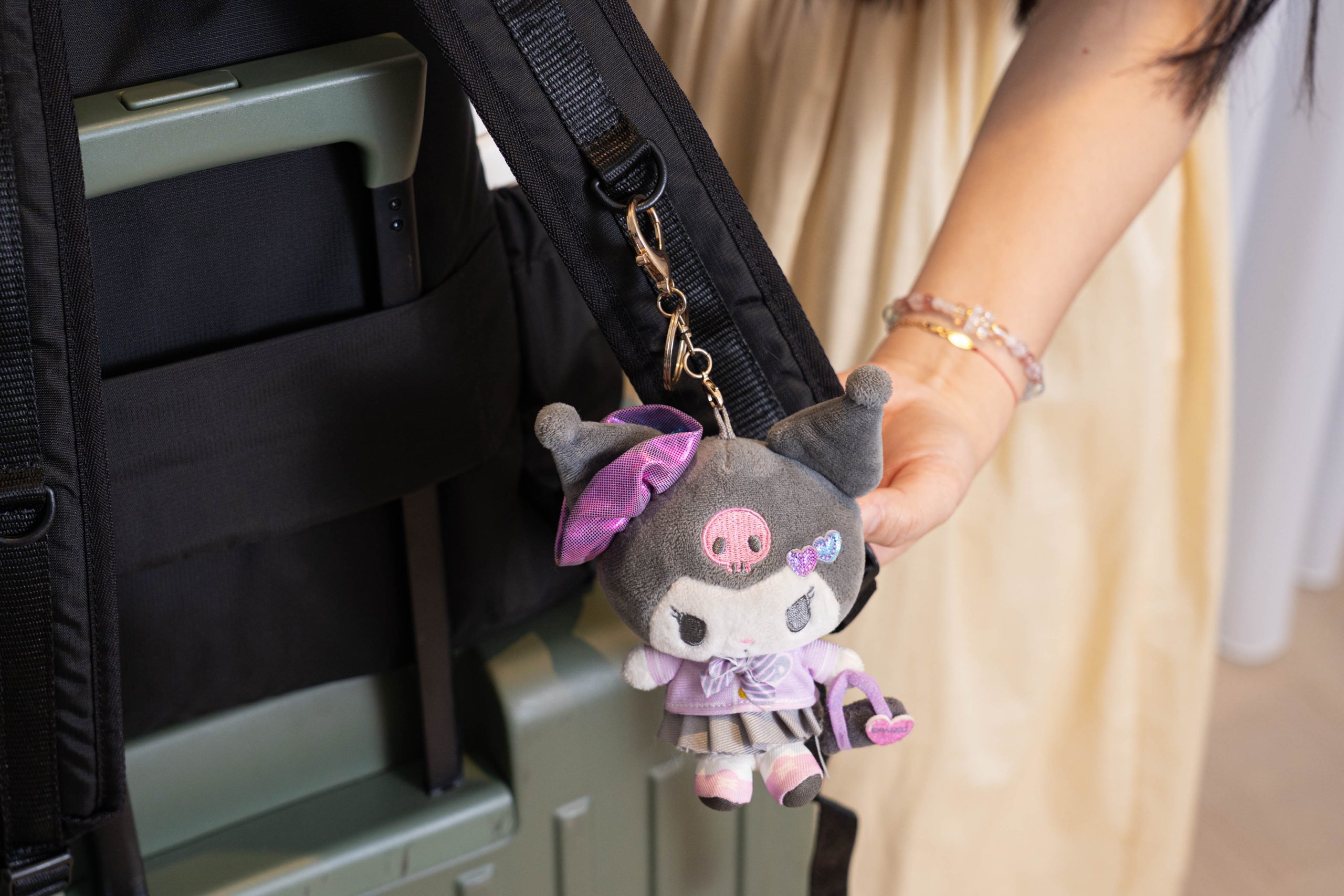 超神！拉鍊一拉多出40%收納空間！【韓國Branden收納專家｜最新二代系列＋Lite超輕量系列】壓縮收納袋(衣物/寢具/外套)。盥洗包。化妝包。護照包。防盜背包。鞋袋