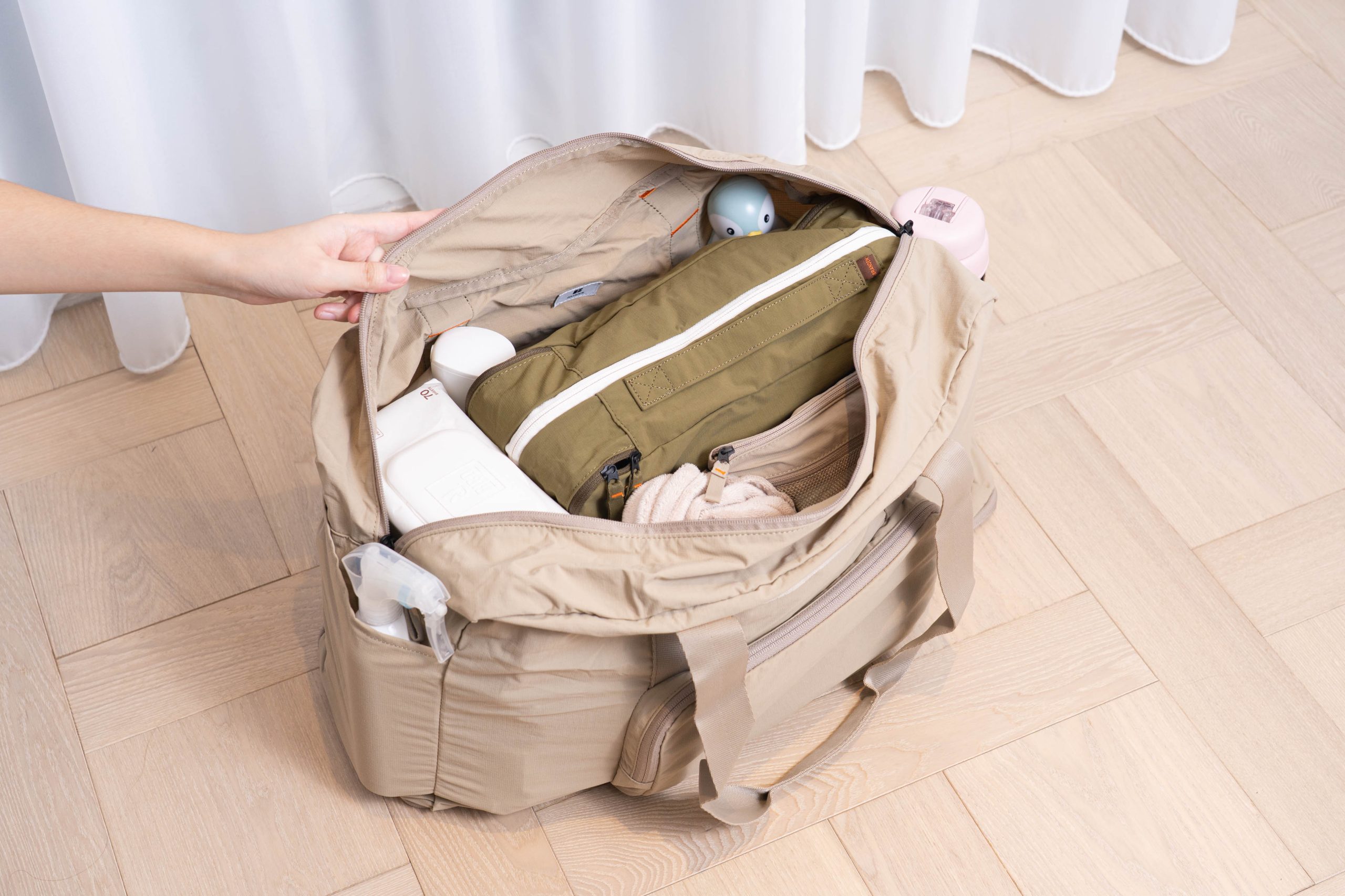 超神！拉鍊一拉多出40%收納空間！【韓國Branden收納專家｜最新二代系列＋Lite超輕量系列】壓縮收納袋(衣物/寢具/外套)。盥洗包。化妝包。護照包。防盜背包。鞋袋