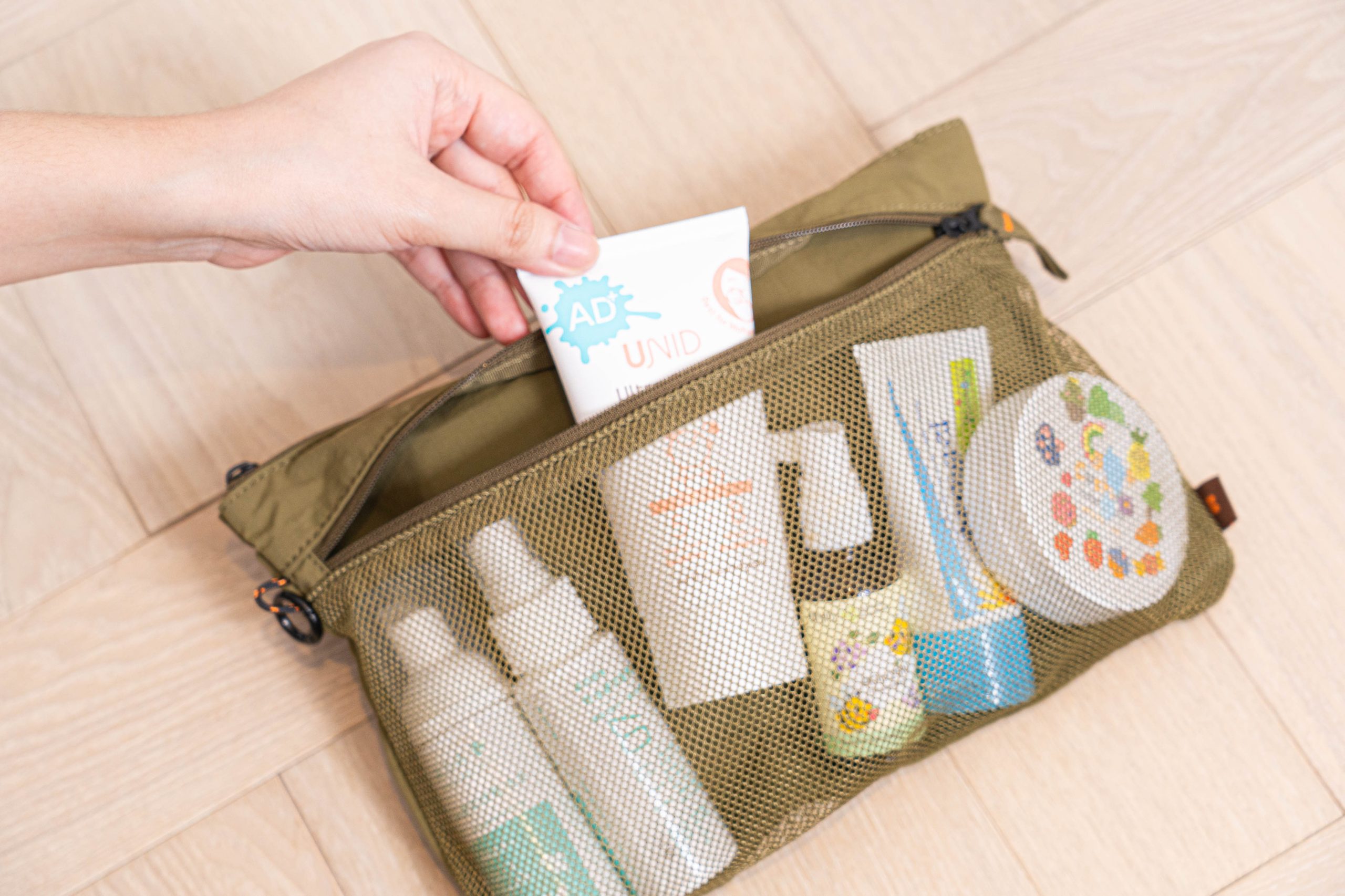 超神！拉鍊一拉多出40%收納空間！【韓國Branden收納專家｜最新二代系列＋Lite超輕量系列】壓縮收納袋(衣物/寢具/外套)。盥洗包。化妝包。護照包。防盜背包。鞋袋