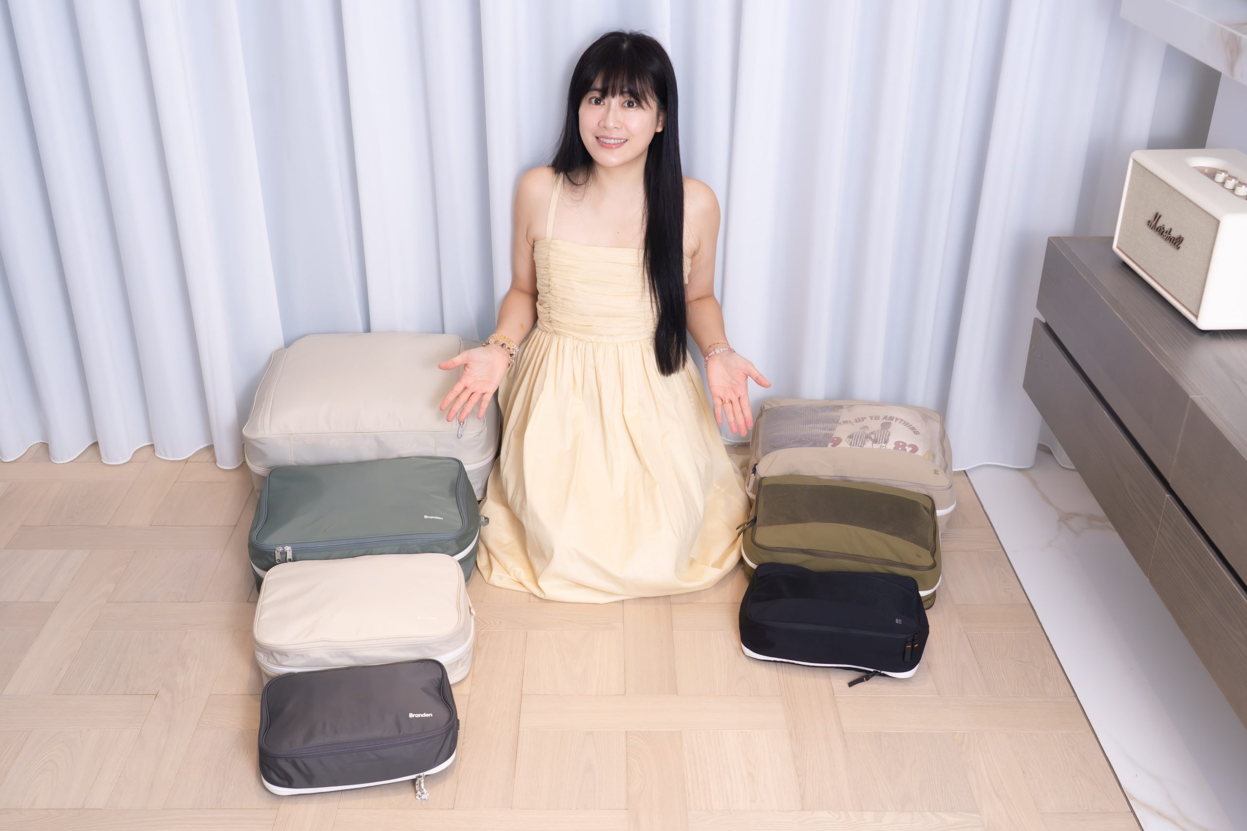超神！拉鍊一拉多出40%收納空間！【韓國Branden收納專家｜最新二代系列＋Lite超輕量系列】壓縮收納袋(衣物/寢具/外套)。盥洗包。化妝包。護照包。防盜背包。鞋袋