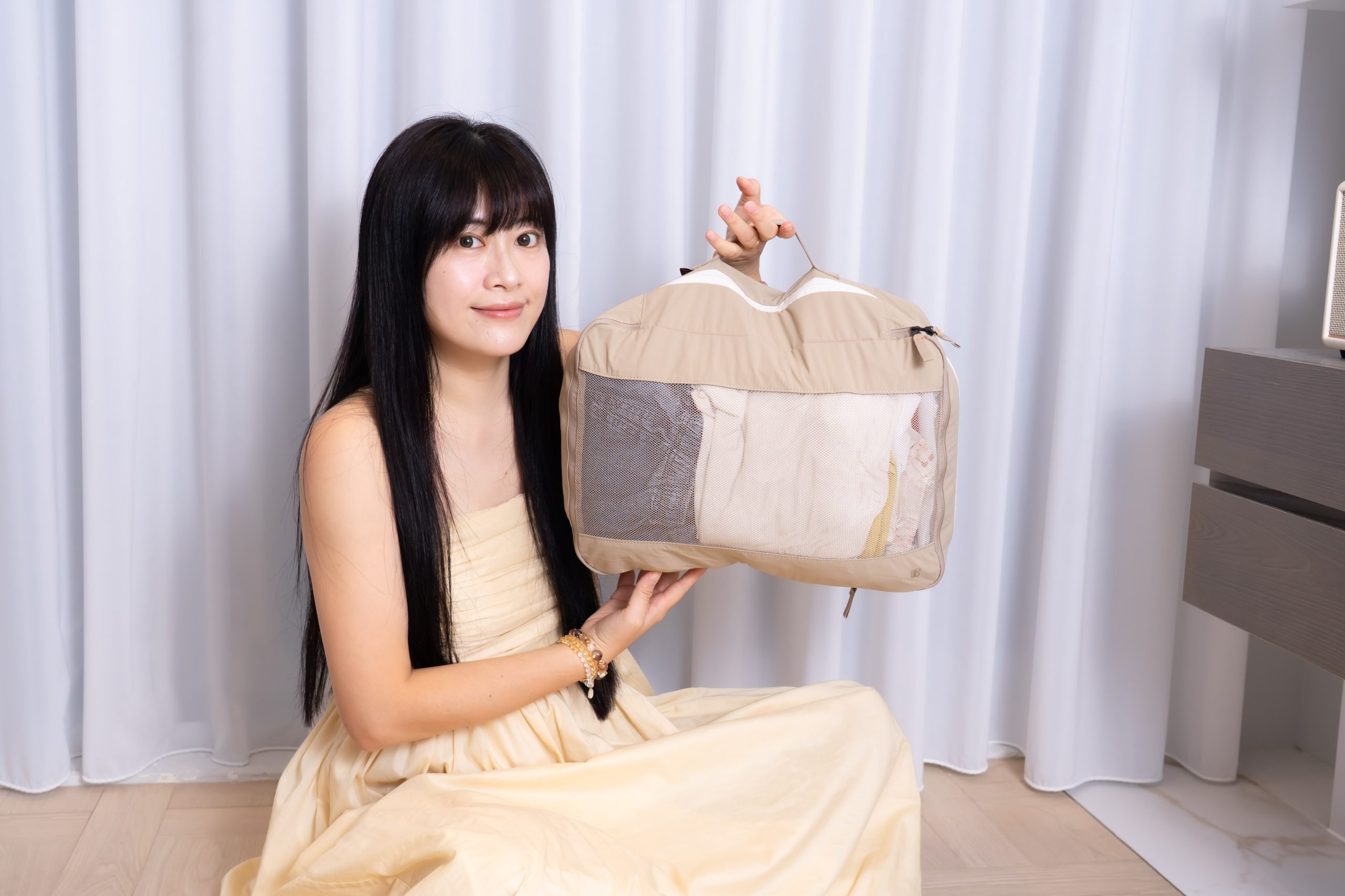 超神！拉鍊一拉多出40%收納空間！【韓國Branden收納專家｜最新二代系列＋Lite超輕量系列】壓縮收納袋(衣物/寢具/外套)。盥洗包。化妝包。護照包。防盜背包。鞋袋