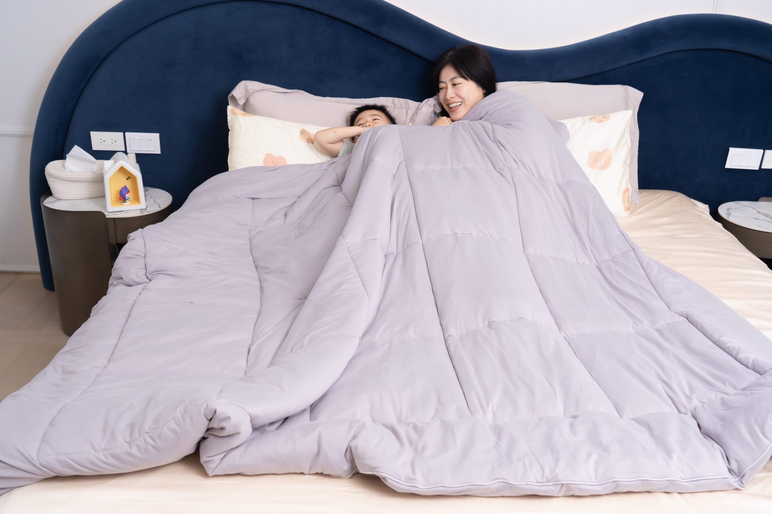 【給你柔柔嫩嫩一夜好眠｜伯尼寢具 頂級膠原蛋白60支天絲寢具+汪汪隊天絲兒童睡墊】茜茜質感好物團購