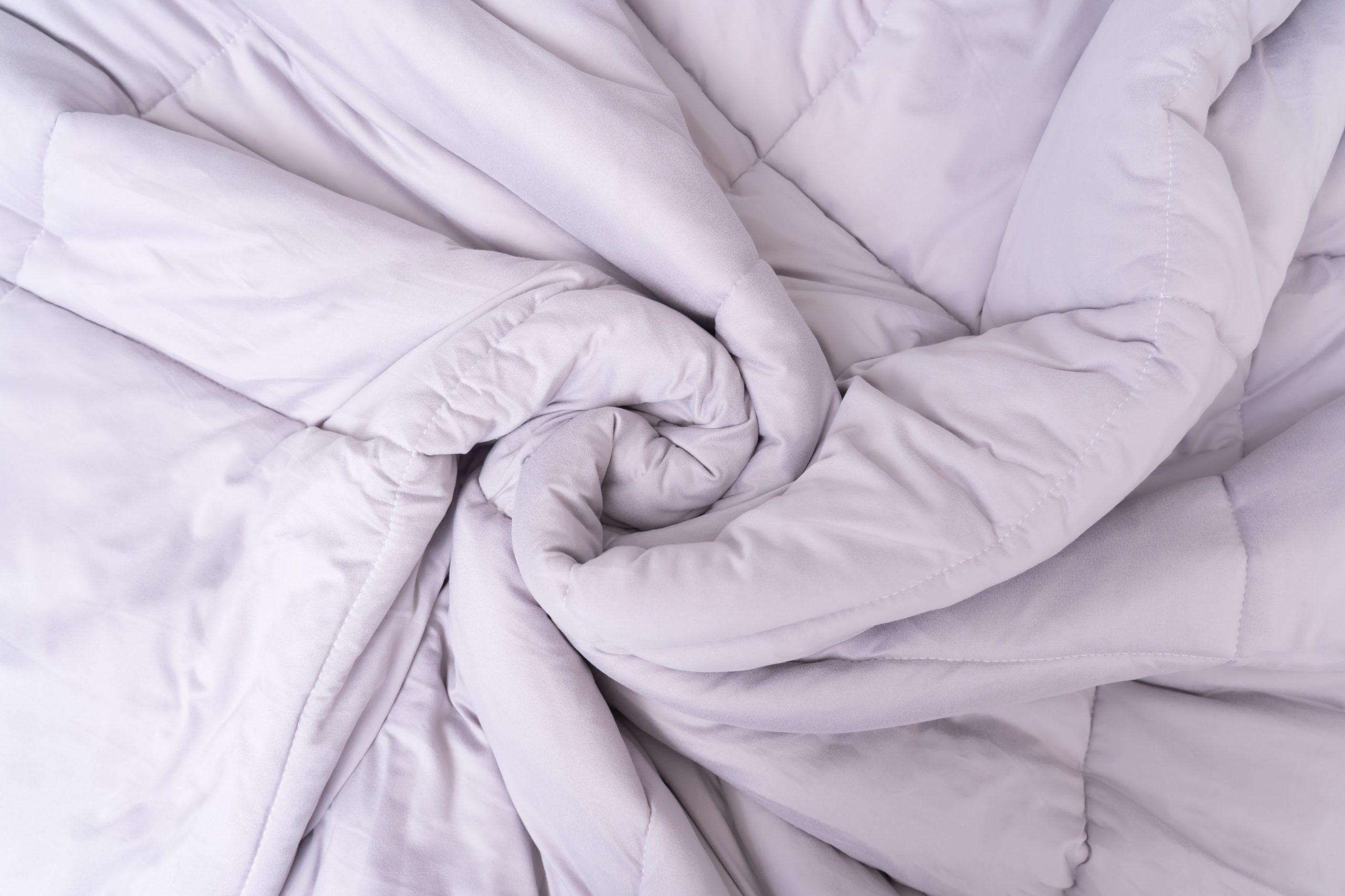 【給你柔柔嫩嫩一夜好眠｜伯尼寢具 頂級膠原蛋白60支天絲寢具+汪汪隊天絲兒童睡墊】茜茜質感好物團購