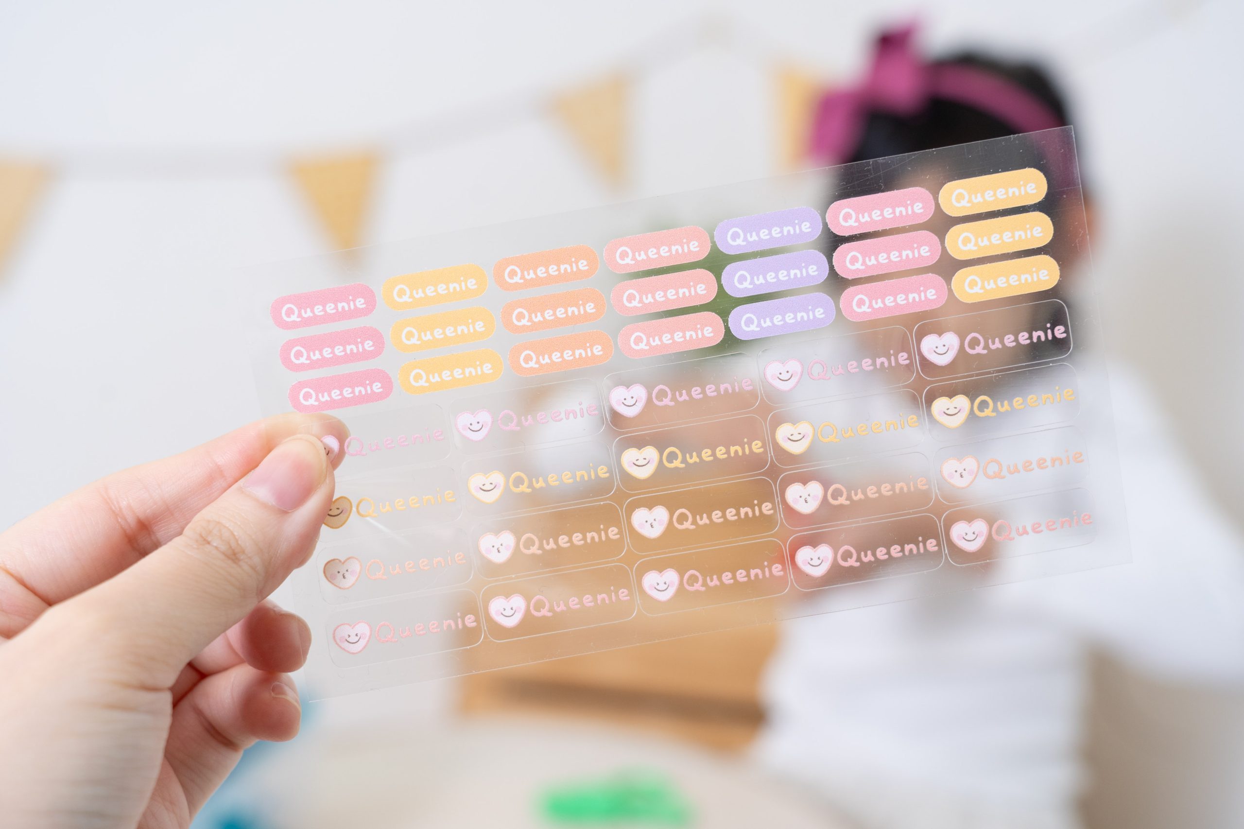 小孩必備！超實用姓名貼【作伴｜耐高溫+防水姓名貼。水晶貼。不鏽鋼水杯。衣物印章。客製餐具組。三色碗。鑰匙圈。手帕。水壺】～波力+汪汪隊聯名款！