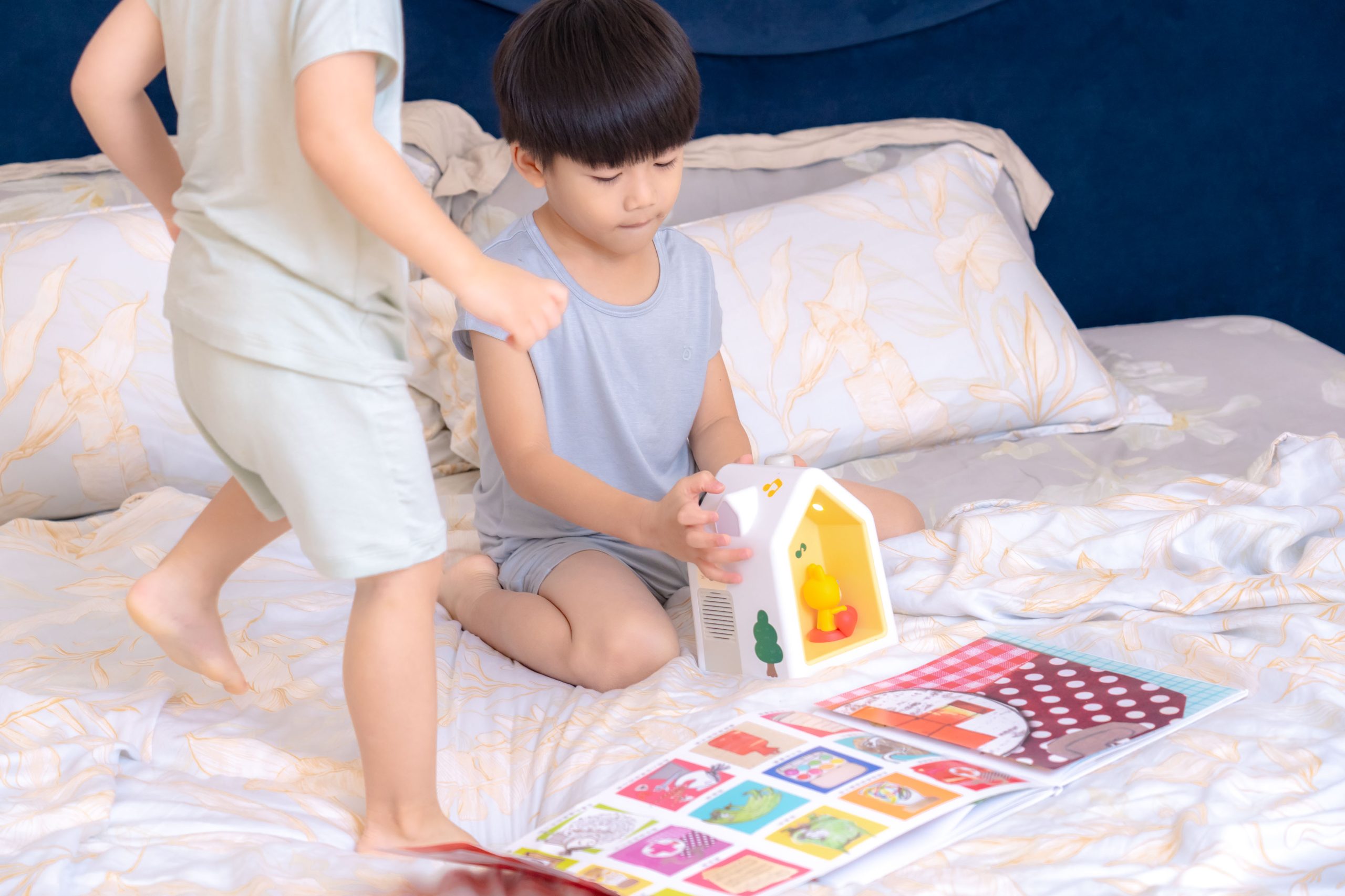 陪伴孩子每一天。發展無限想像力【韓國Kokozi智慧有聲故事屋|音樂、故事、科普知識、雙語學習】茜團獨家-新品首發2款~最高現省數千元! 陪伴孩子每一天。發展無限想像力【韓國Kokozi智慧有聲故事屋|音樂、故事、科普知識、雙語學習】茜團獨家-新品首發2款~最高現省數千元!