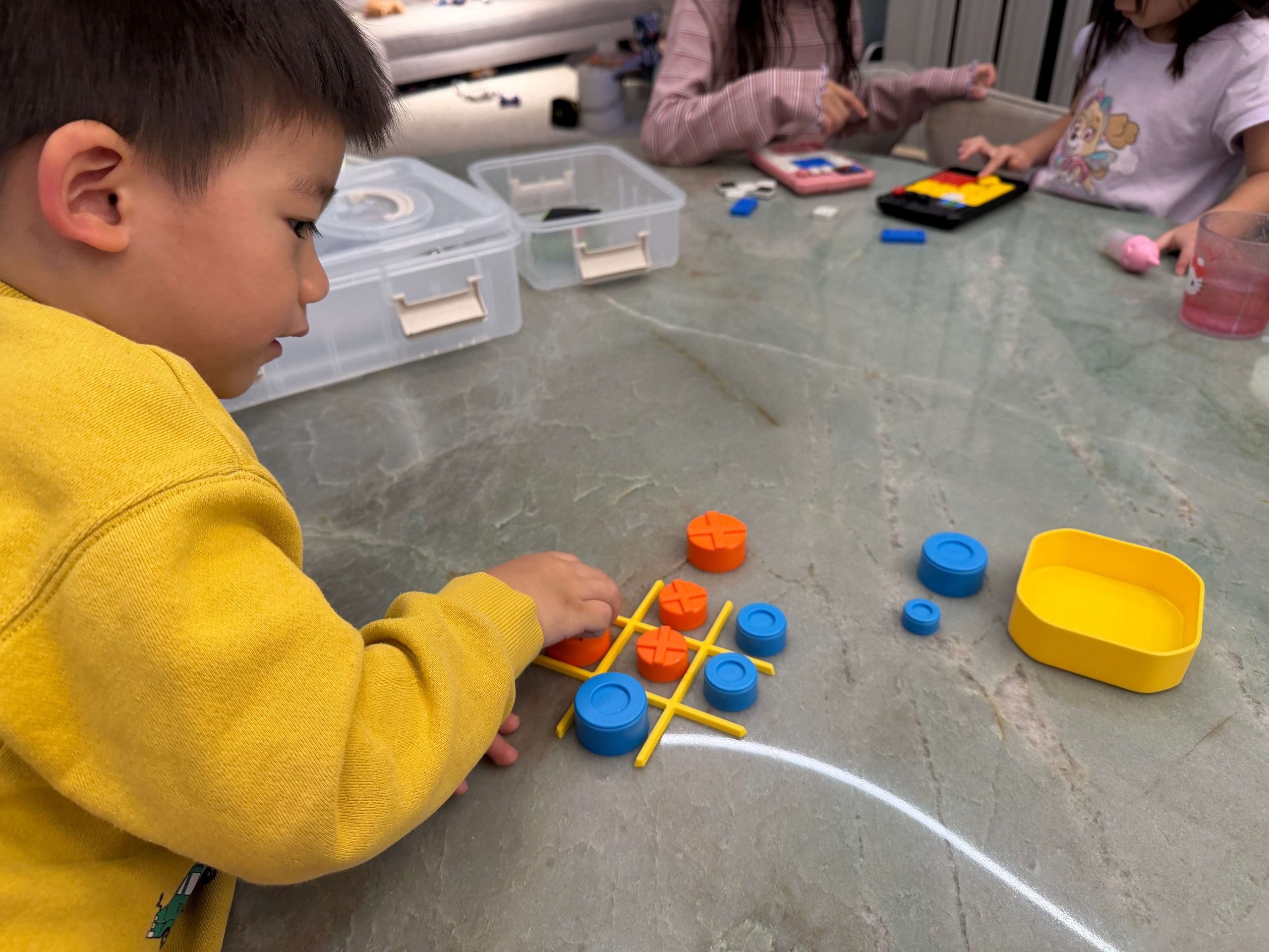 讓孩子大大減少3C使用!【GIIKER 兒童電子益智能遊戲機】動手也動腦+越玩越聰明 讓孩子大大減少3C使用!【GIIKER 兒童電子益智能遊戲機】動手也動腦+越玩越聰明