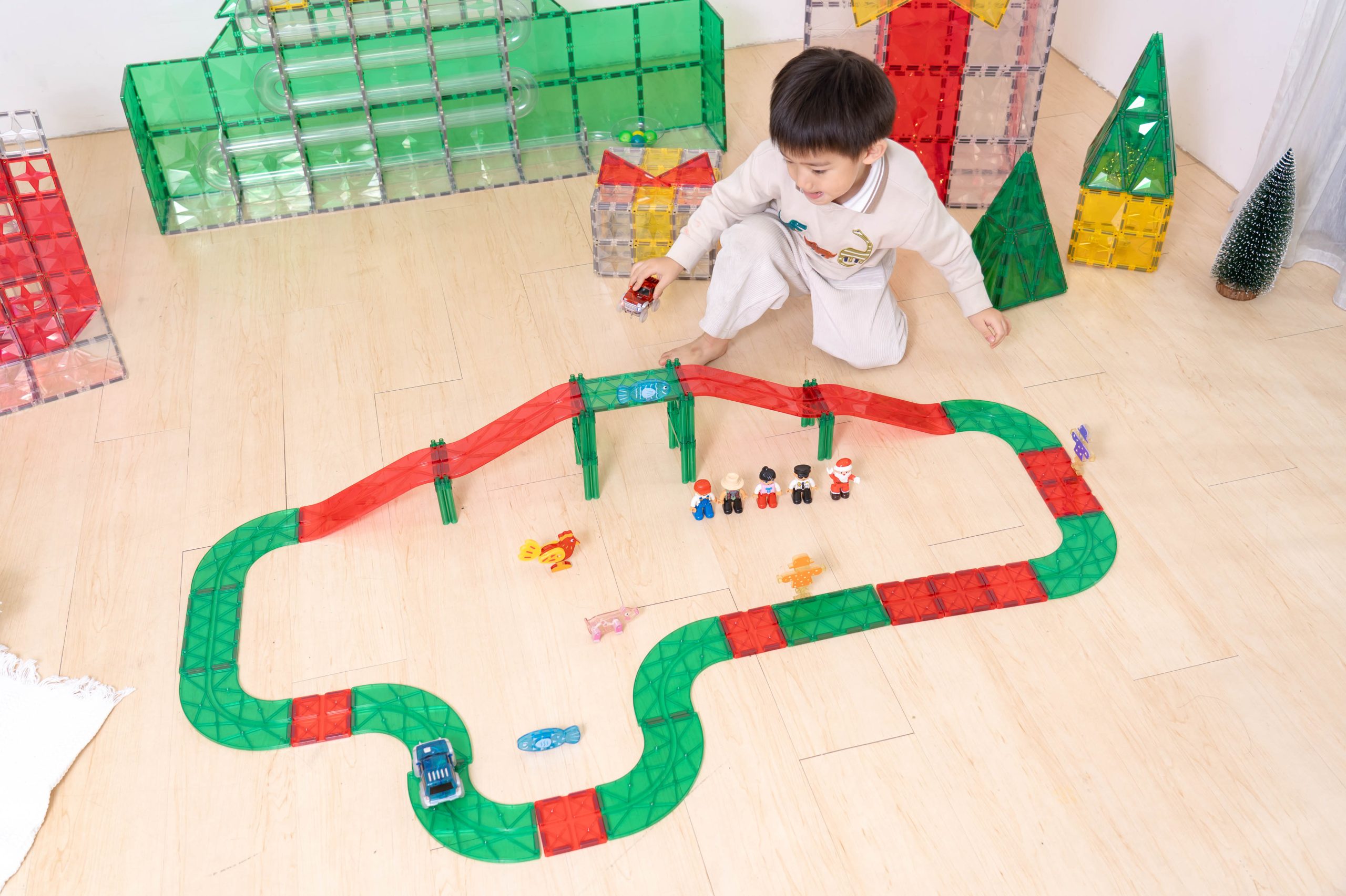 玩出未來創造力【MNTL多彩藝術磁力片、磁力積木、迷你磁力片】0-10歲玩法分享+實玩影片｜茜茜團購推薦