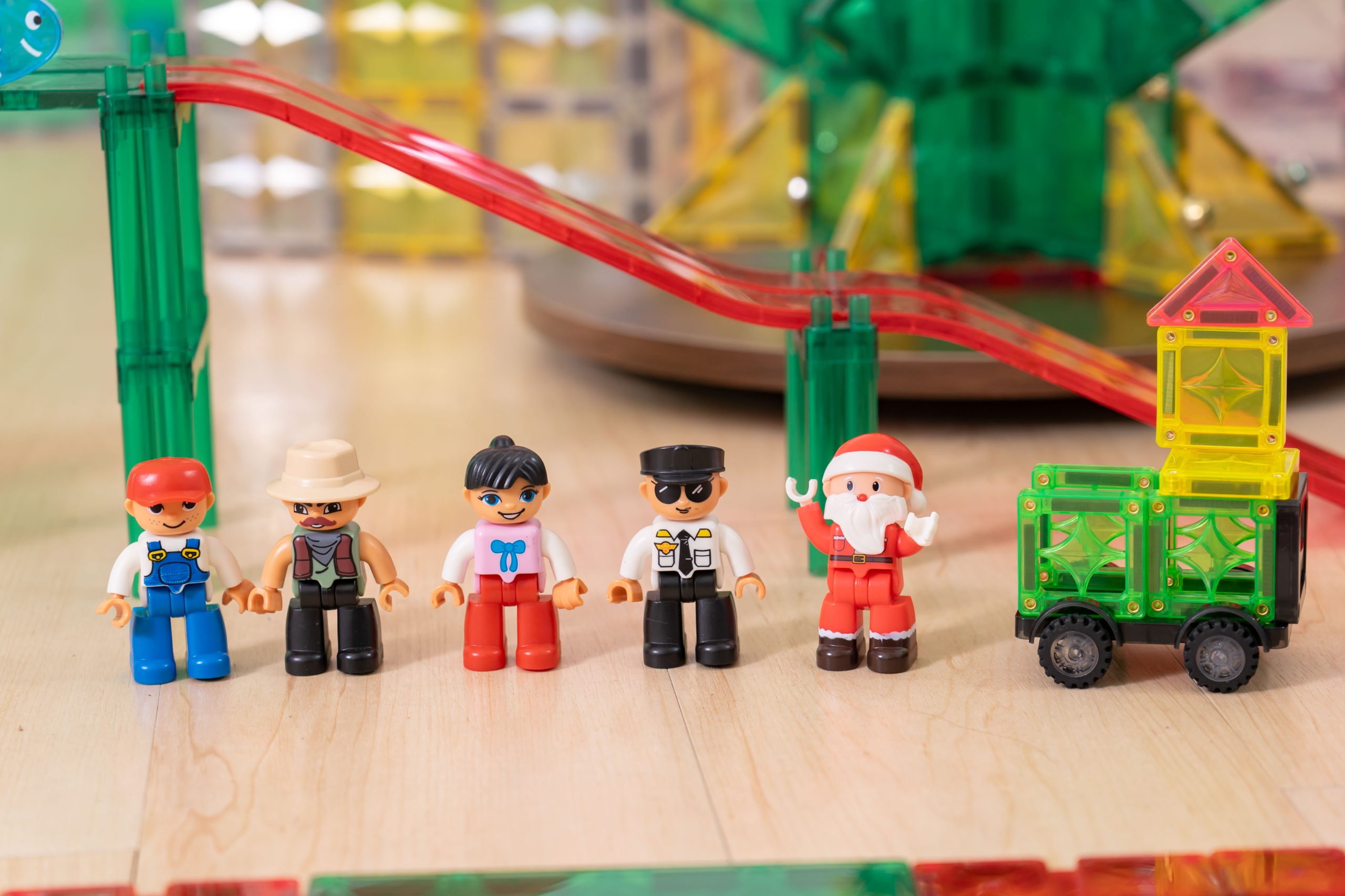 玩出未來創造力【MNTL多彩藝術磁力片、磁力積木、迷你磁力片】0-10歲玩法分享+實玩影片｜茜茜團購推薦