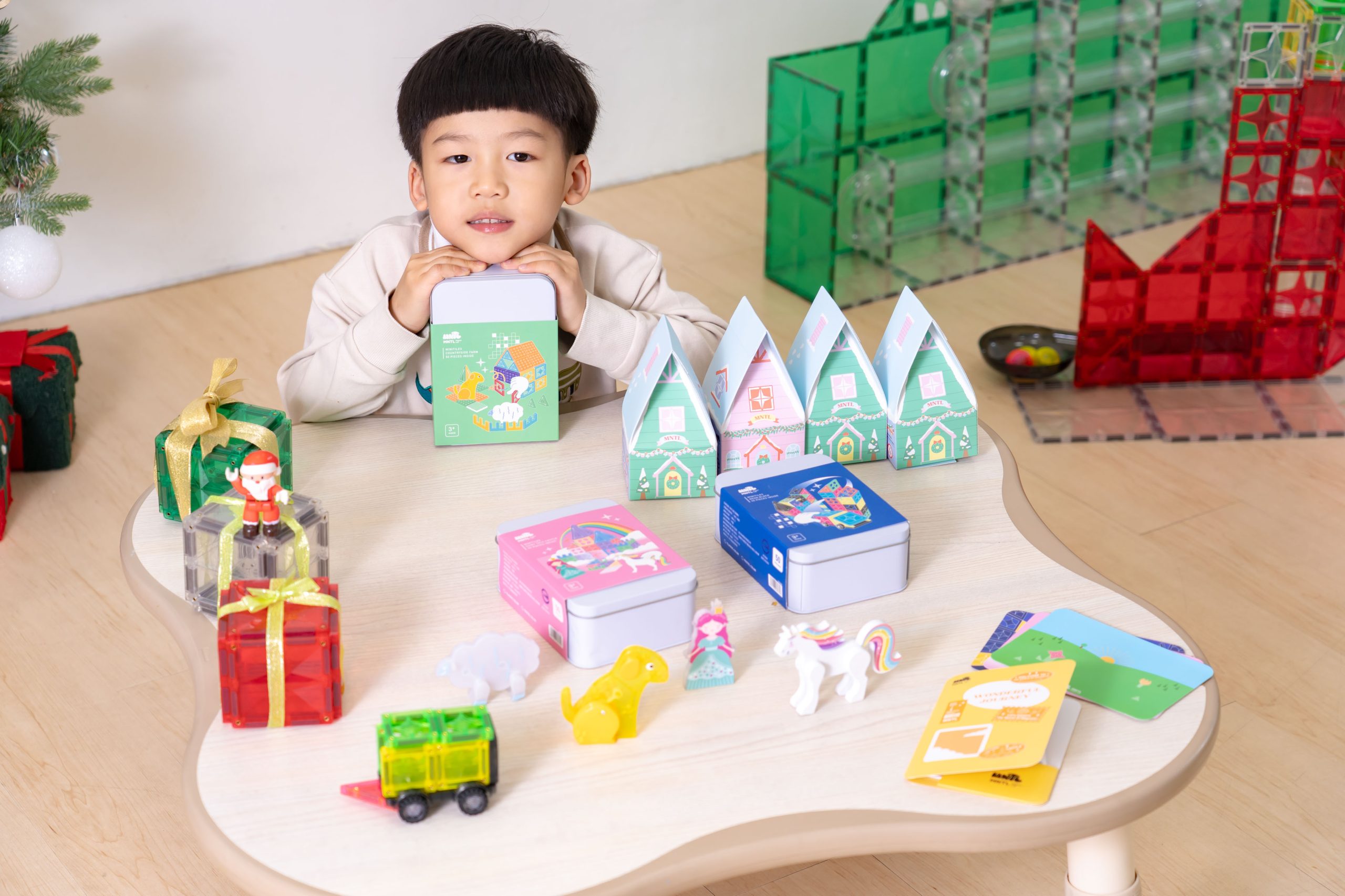 玩出未來創造力【MNTL多彩藝術磁力片、磁力積木、迷你磁力片】0-10歲玩法分享+實玩影片｜茜茜團購推薦