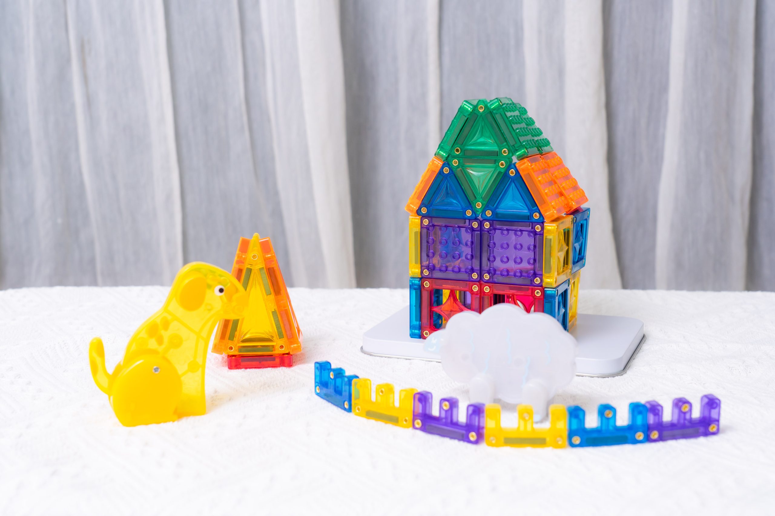 玩出未來創造力【MNTL多彩藝術磁力片、磁力積木、迷你磁力片】0-10歲玩法分享+實玩影片｜茜茜團購推薦