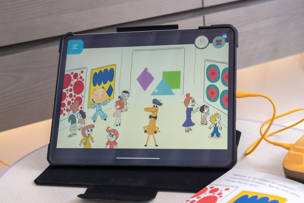 讓孩子愛上閱讀！【AR pedia虛實互動式英文繪本。中英發音】AR Words英語角色扮演+迪士尼互動繪本｜導讀電子書+茜茜延伸教材+學習單