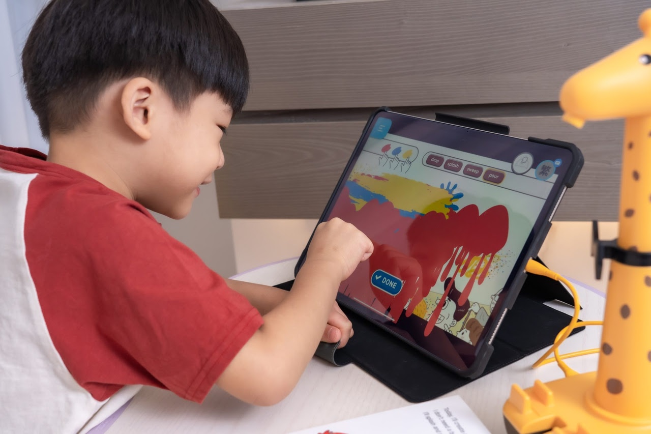 讓孩子愛上閱讀！【AR pedia虛實互動式英文繪本。中英發音】AR Words英語角色扮演+迪士尼互動繪本｜導讀電子書+茜茜延伸教材+學習單