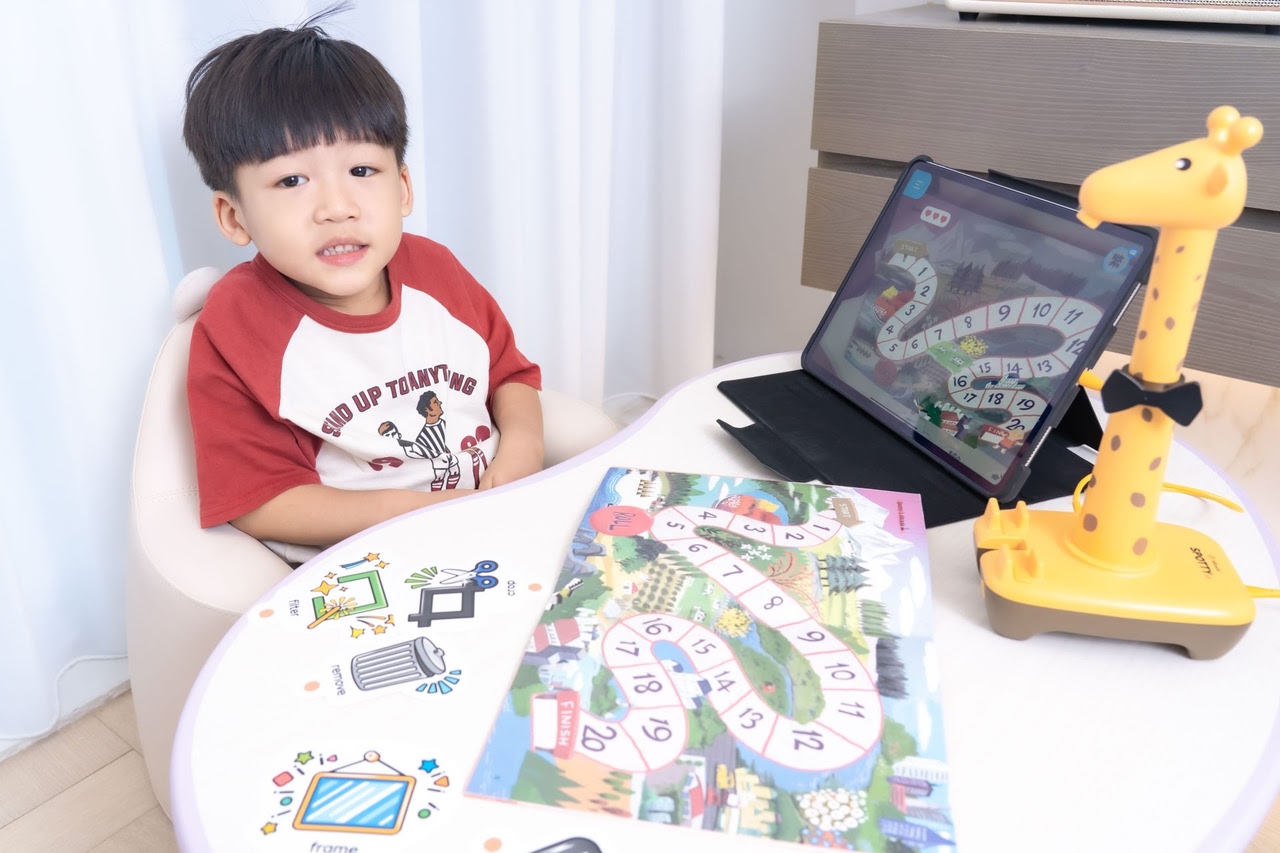 讓孩子愛上閱讀！【AR pedia虛實互動式英文繪本。中英發音】AR Words英語角色扮演+迪士尼互動繪本｜導讀電子書+茜茜延伸教材+學習單